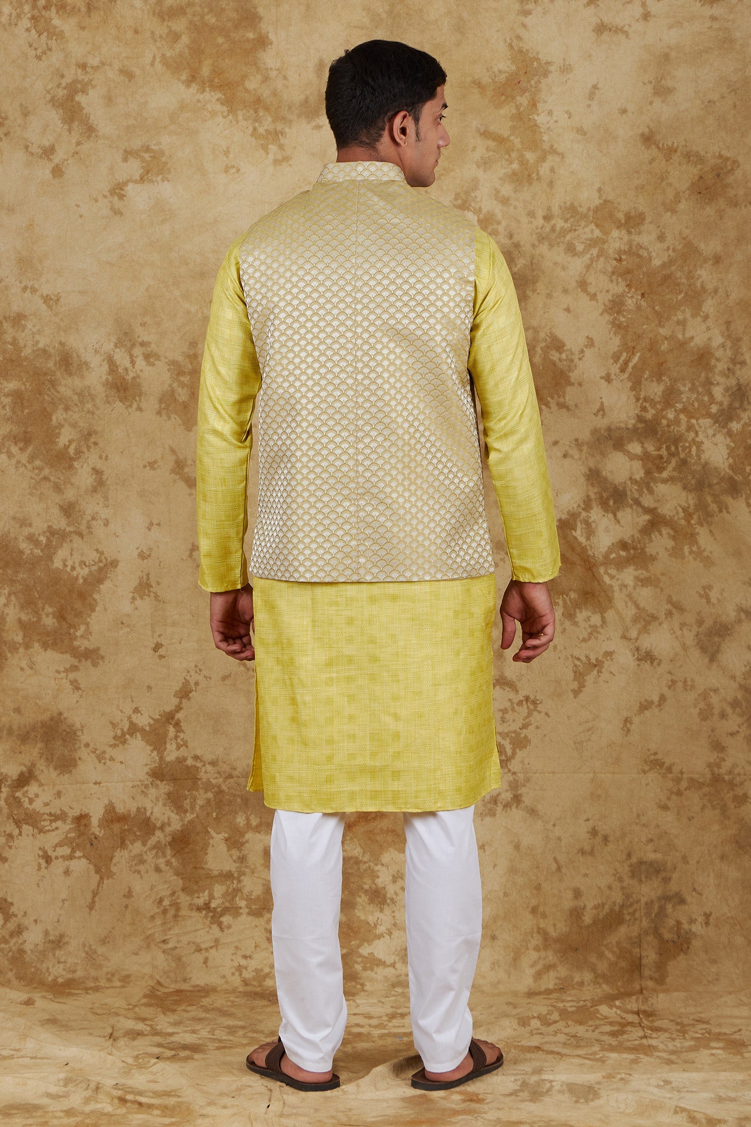 Bluesaanchi Men's Jacquard Citron Waistcoat Kurta Pajama Set | Swadesiicart