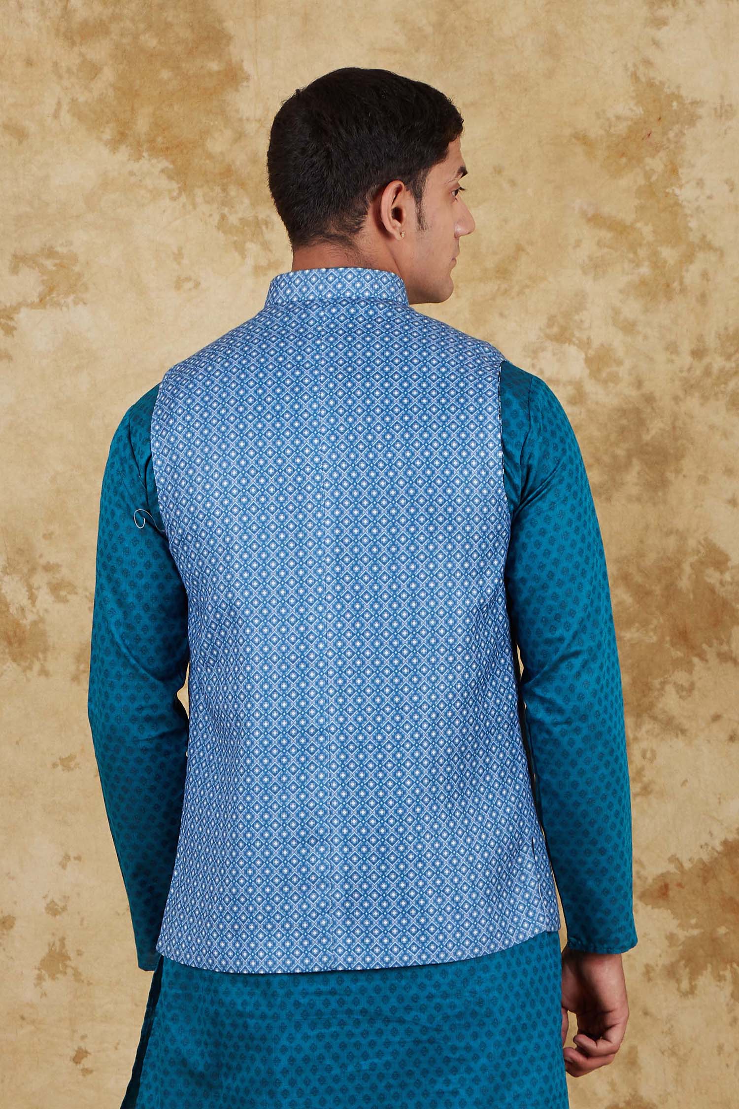 Bluesaanchi Men's Blue Waistcoat | Swadesiicart