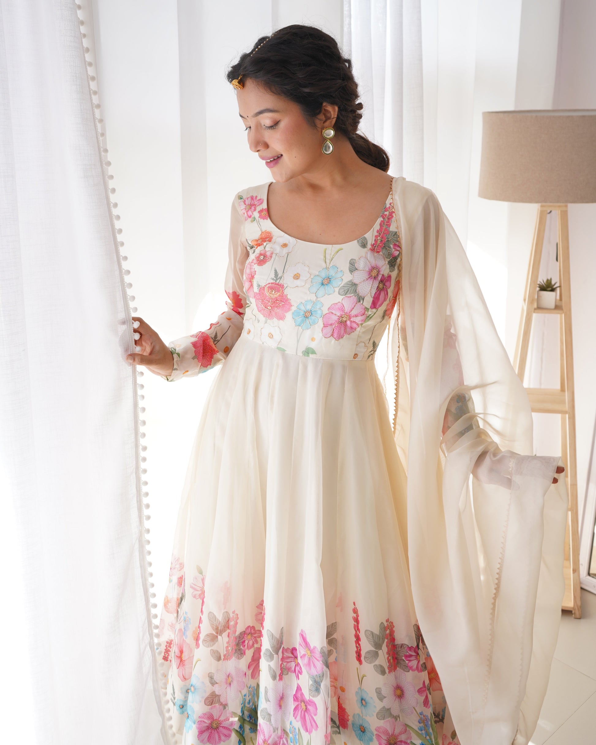 Lorenvalley Fashion Cream Soft Organza Silk With Floral Print Fully Flared Anarkali Pant With Dupatta Set - Cream | Swadesiicart
