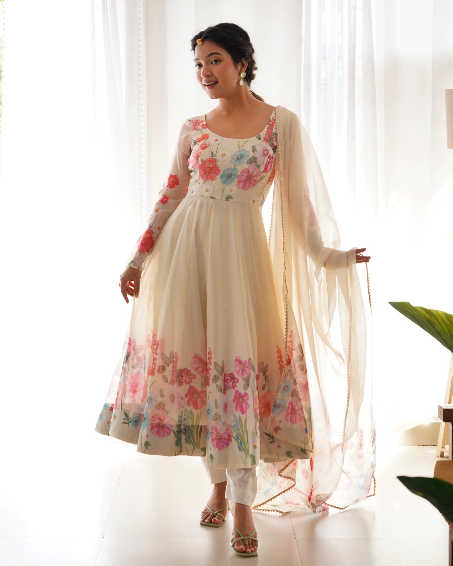 Lorenvalley Fashion Cream Soft Organza Silk With Floral Print Fully Flared Anarkali Pant With Dupatta Set - Cream | Swadesiicart