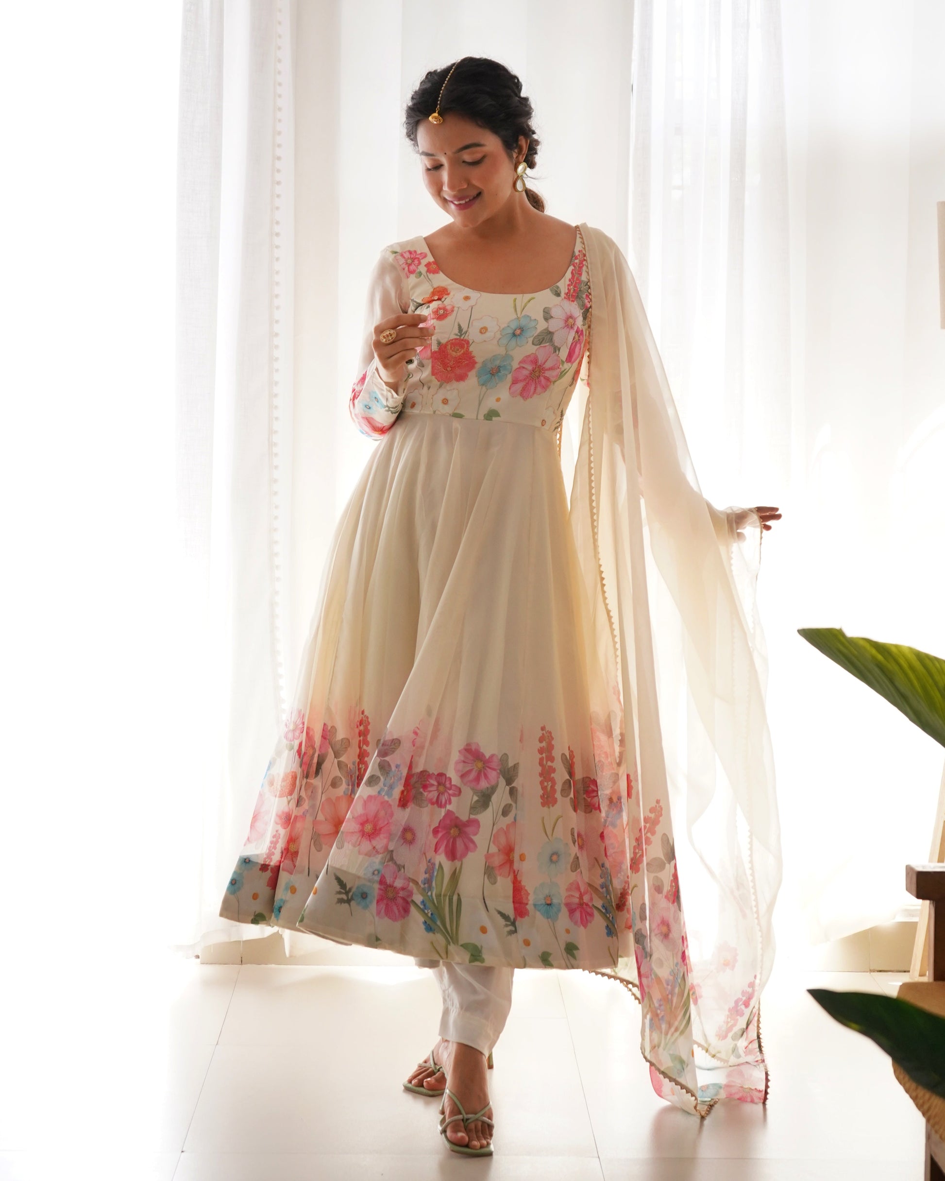 Lorenvalley Fashion Cream Soft Organza Silk With Floral Print Fully Flared Anarkali Pant With Dupatta Set - Cream | Swadesiicart