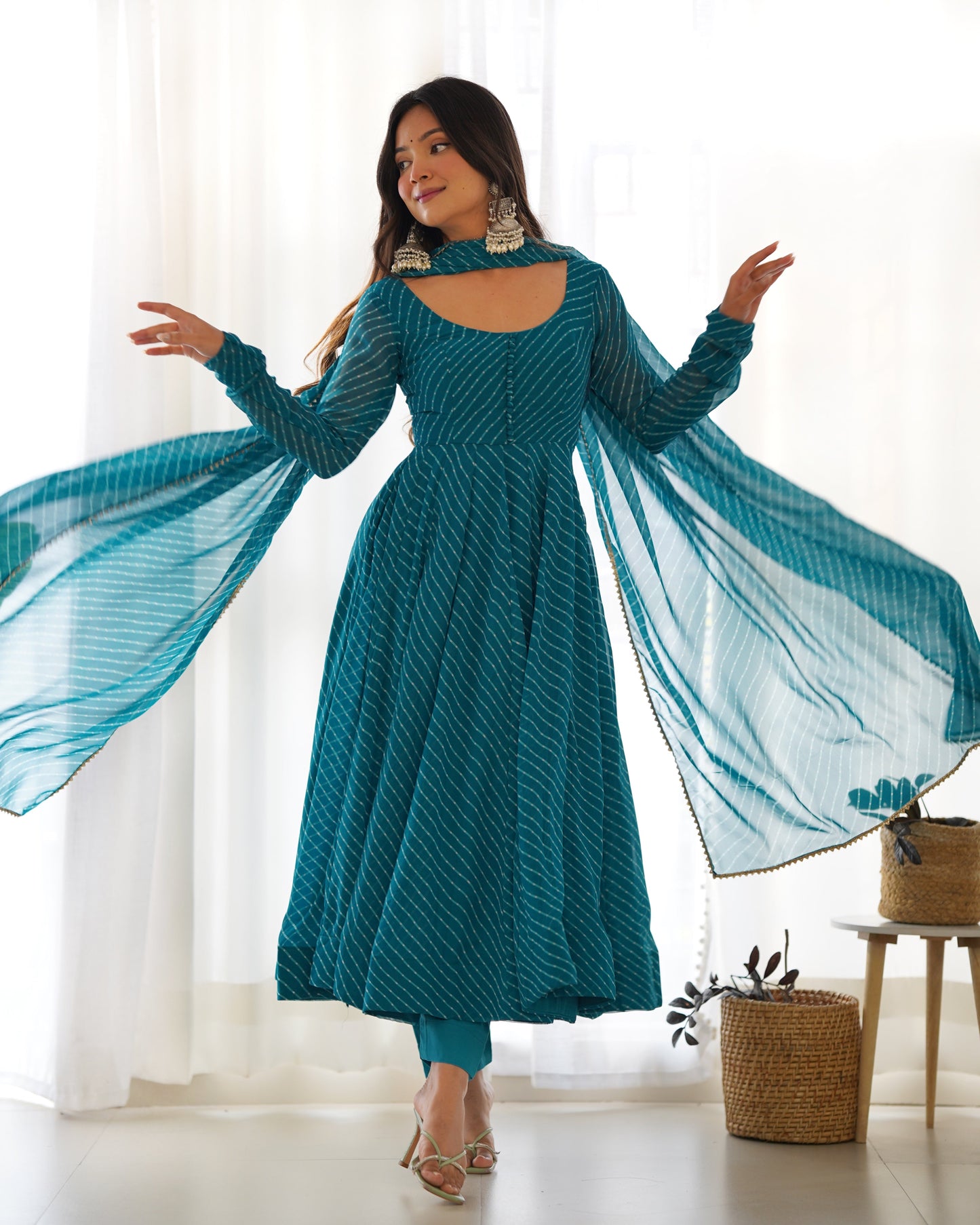 Lorenvalley Fashion Women Pure Soft Faux Georgette Laheriya Print Fully Flair Anarkali Kurta Pant With Dupatta Set - Rama | Swadesiicart