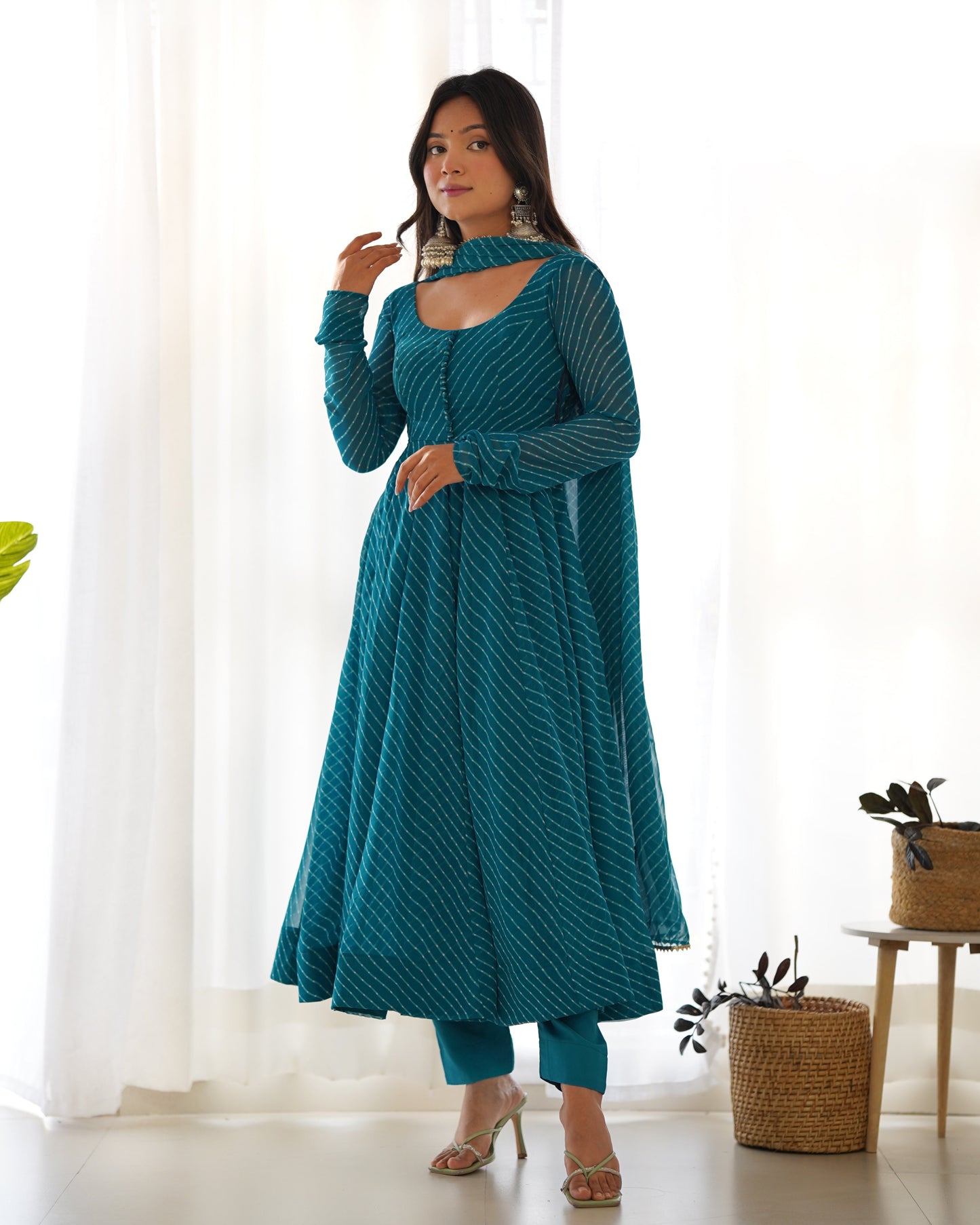 Lorenvalley Fashion Women Pure Soft Faux Georgette Laheriya Print Fully Flair Anarkali Kurta Pant With Dupatta Set - Rama | Swadesiicart