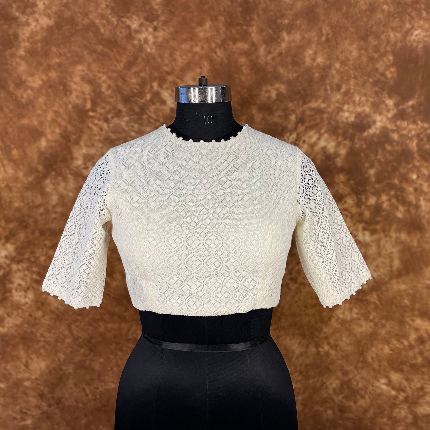 Radiant Glow Cream Coloured Cotton Less Ready to Wear Blouse - kapda Tailor | Swadesiicart