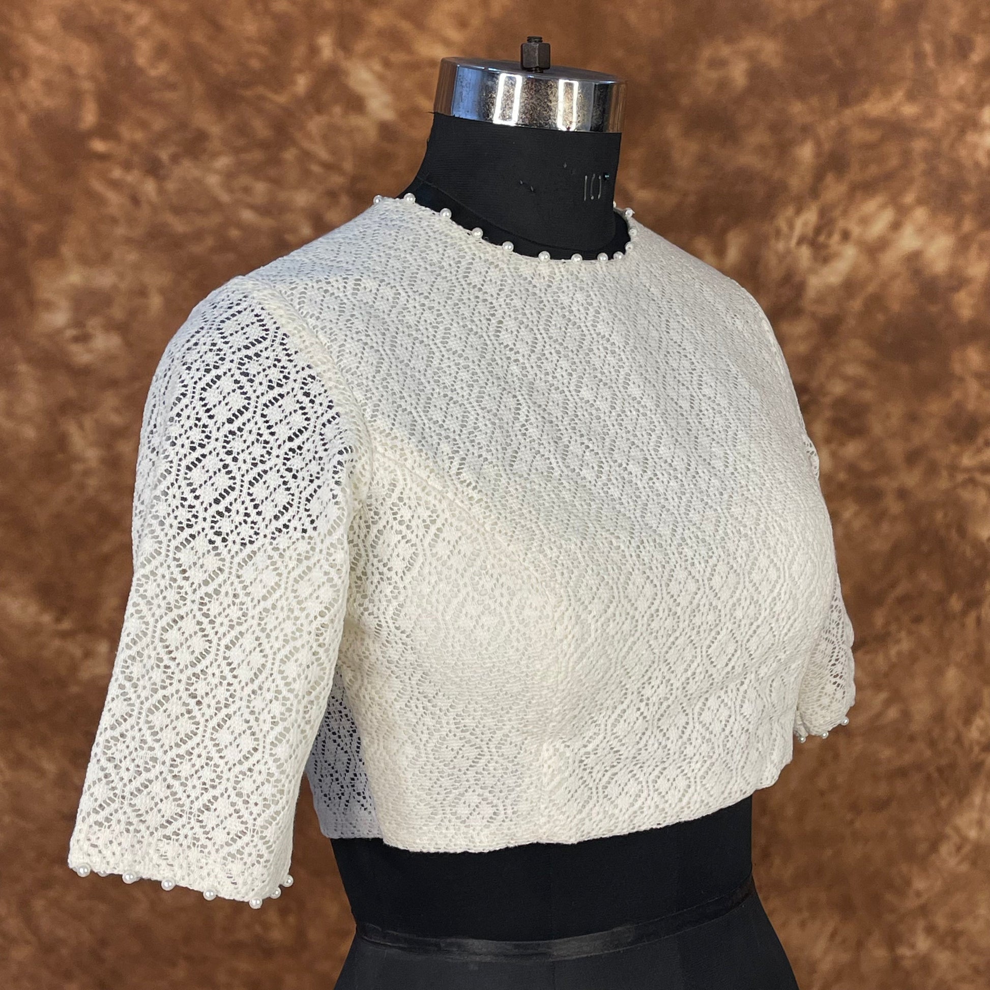 Radiant Glow Cream Coloured Cotton Less Ready to Wear Blouse - kapda Tailor | Swadesiicart