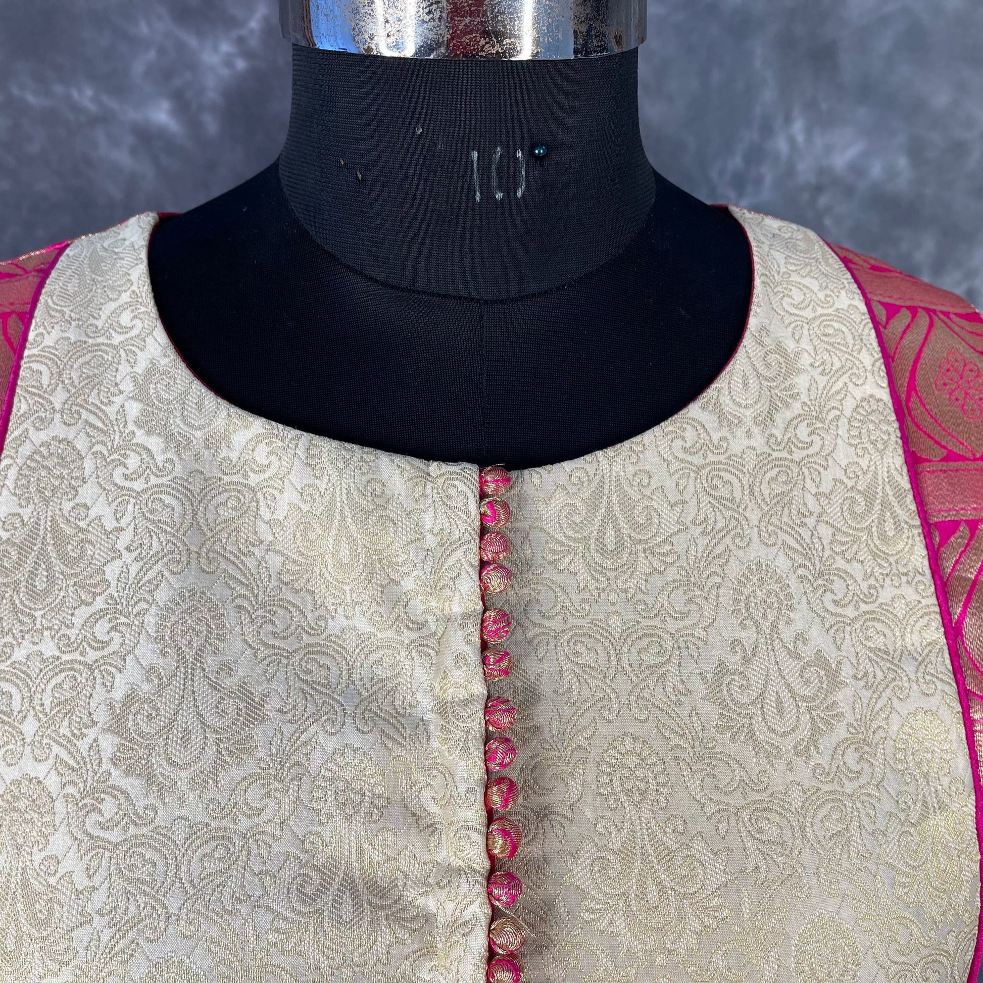 Icy Cool Pink Coloured Broket Silk Ready to Wear Blouse - kapda Tailor | Swadesiicart