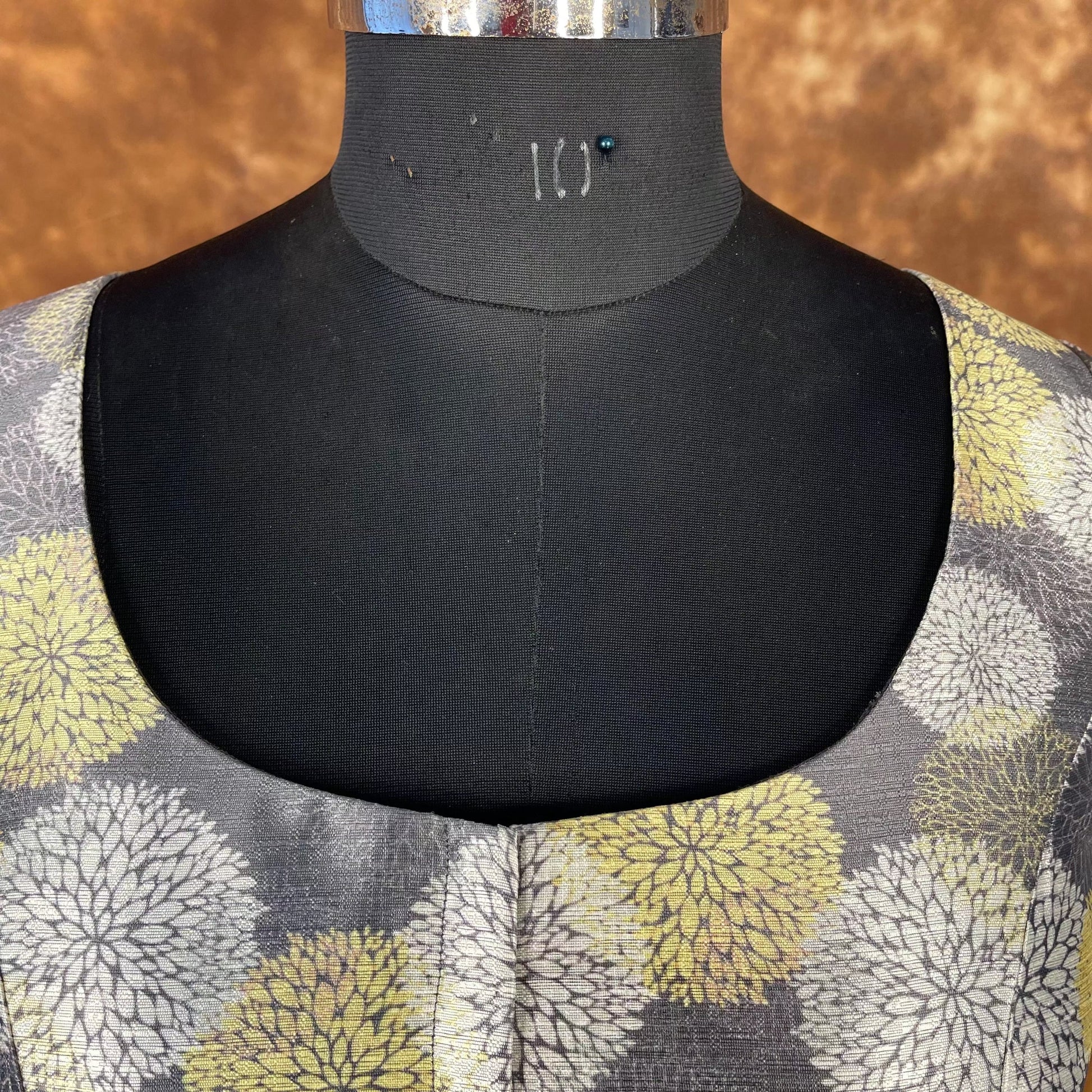 Multi Print Facade Ash Grey Coloured Silk Ready to Wear Blouse - kapda Tailor | Swadesiicart