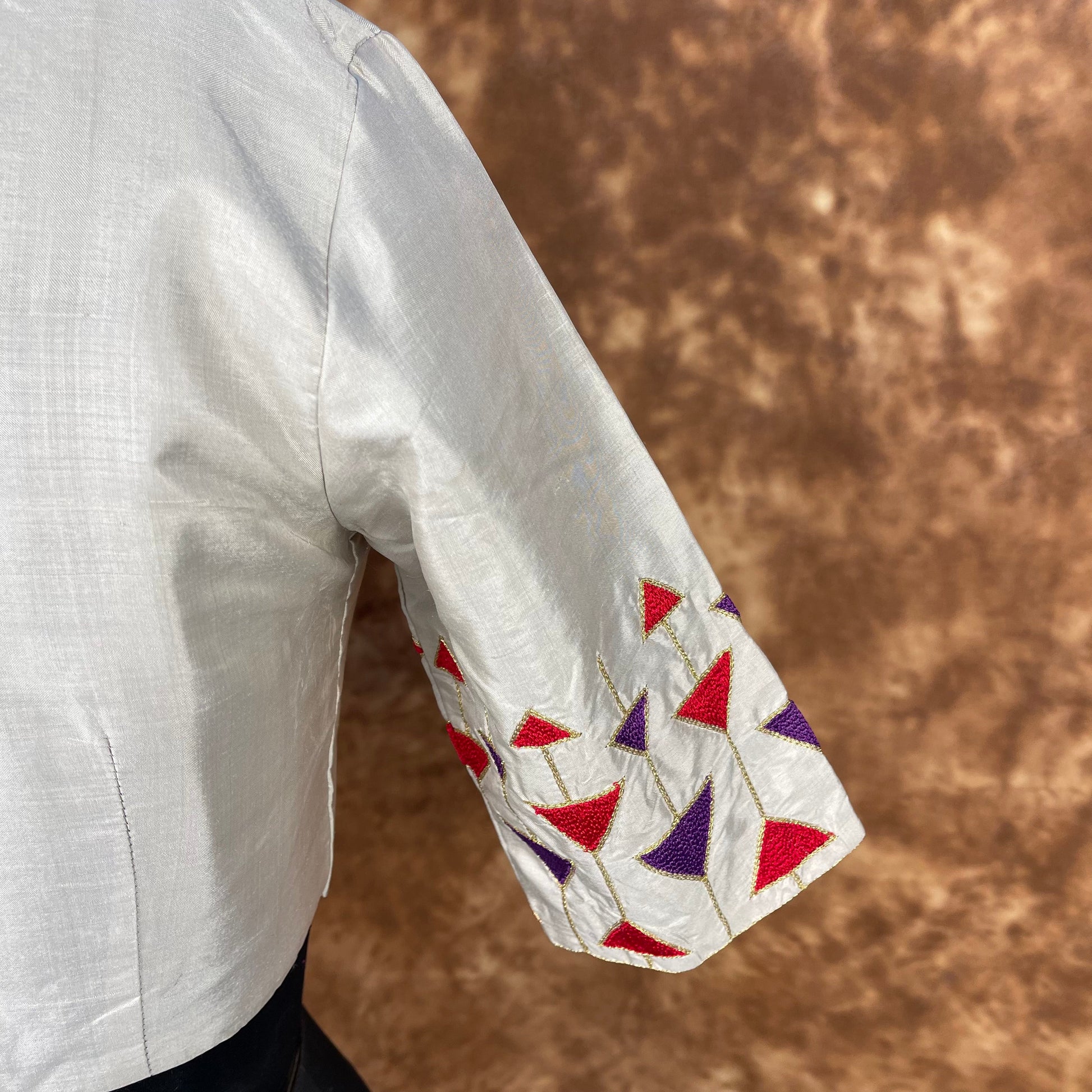 Silk Triangle Cream Coloured Silk Ready to Wear Blouse - kapda Tailor | Swadesiicart