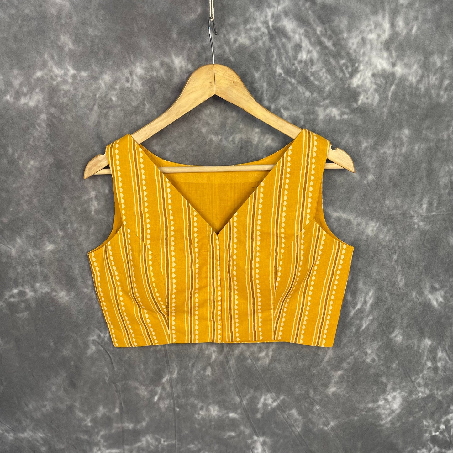 Ujla Savera Orange Coloured Cotton Printed Ready to Wear Blouse - kapda Tailor | Swadesiicart