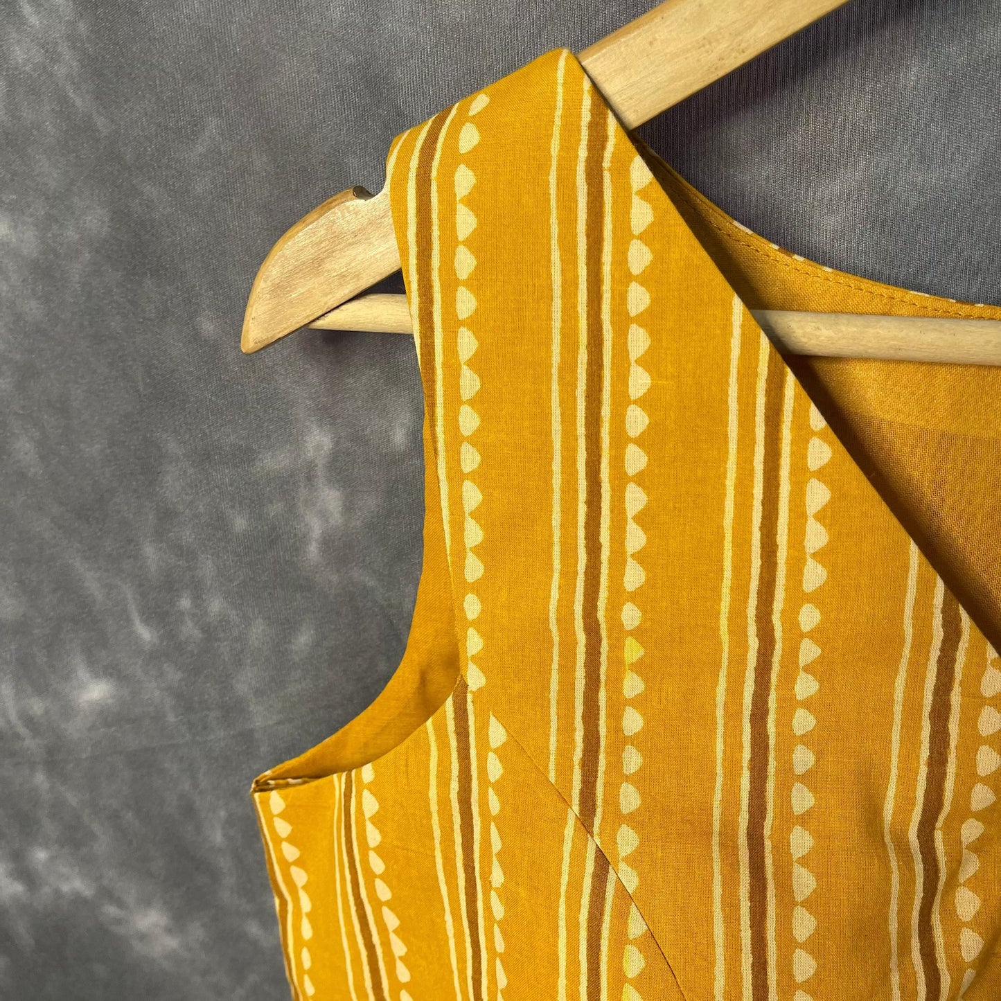 Ujla Savera Orange Coloured Cotton Printed Ready to Wear Blouse - kapda Tailor | Swadesiicart
