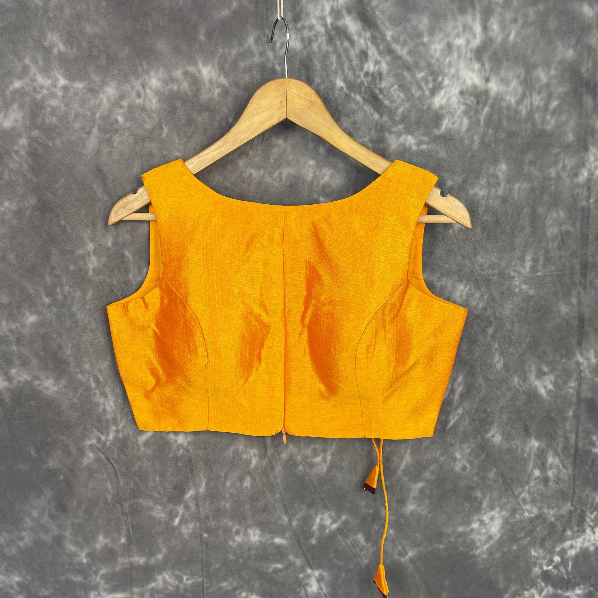 Mangalore Madness Orange Coloured Mangalore Isik/Khan Border Ready to Wear Blouse - kapda Tailor | Swadesiicart