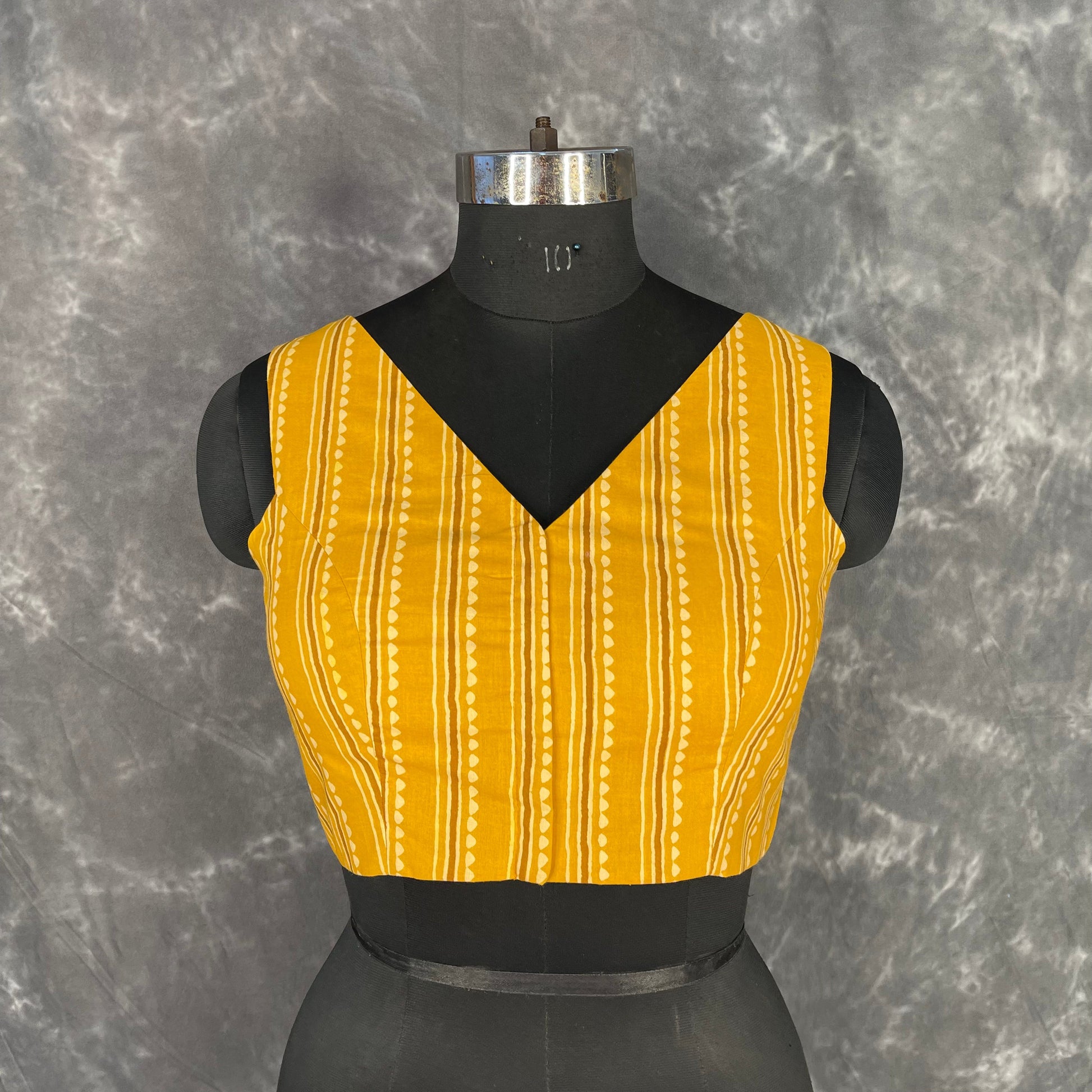 Ujla Savera Orange Coloured Cotton Printed Ready to Wear Blouse - kapda Tailor | Swadesiicart