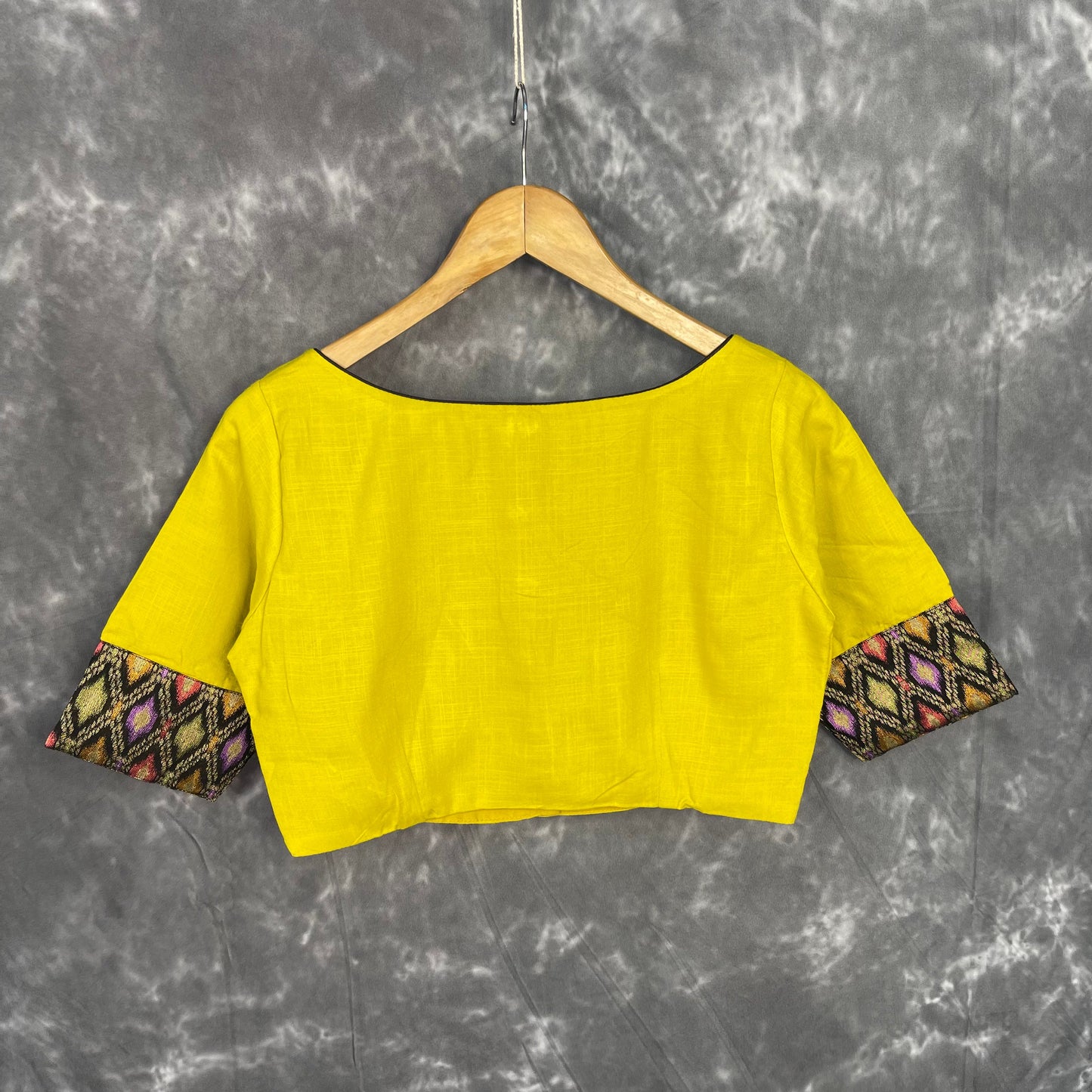 Kachha Nimboo Lemon Yellow Coloured Cotton /Jackard Ready to Wear Blouse - kapda Tailor | Swadesiicart