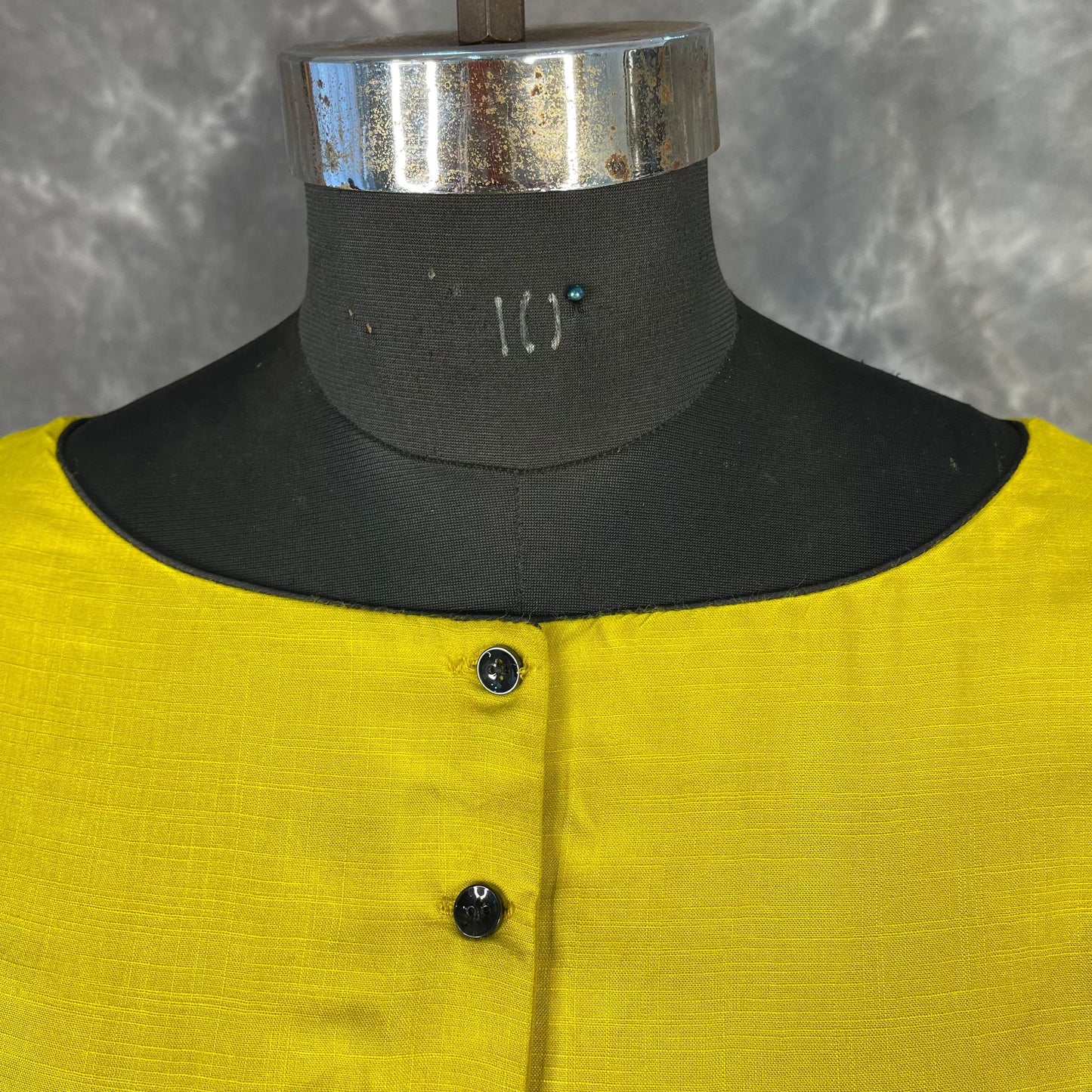 Kachha Nimboo Lemon Yellow Coloured Cotton /Jackard Ready to Wear Blouse - kapda Tailor | Swadesiicart