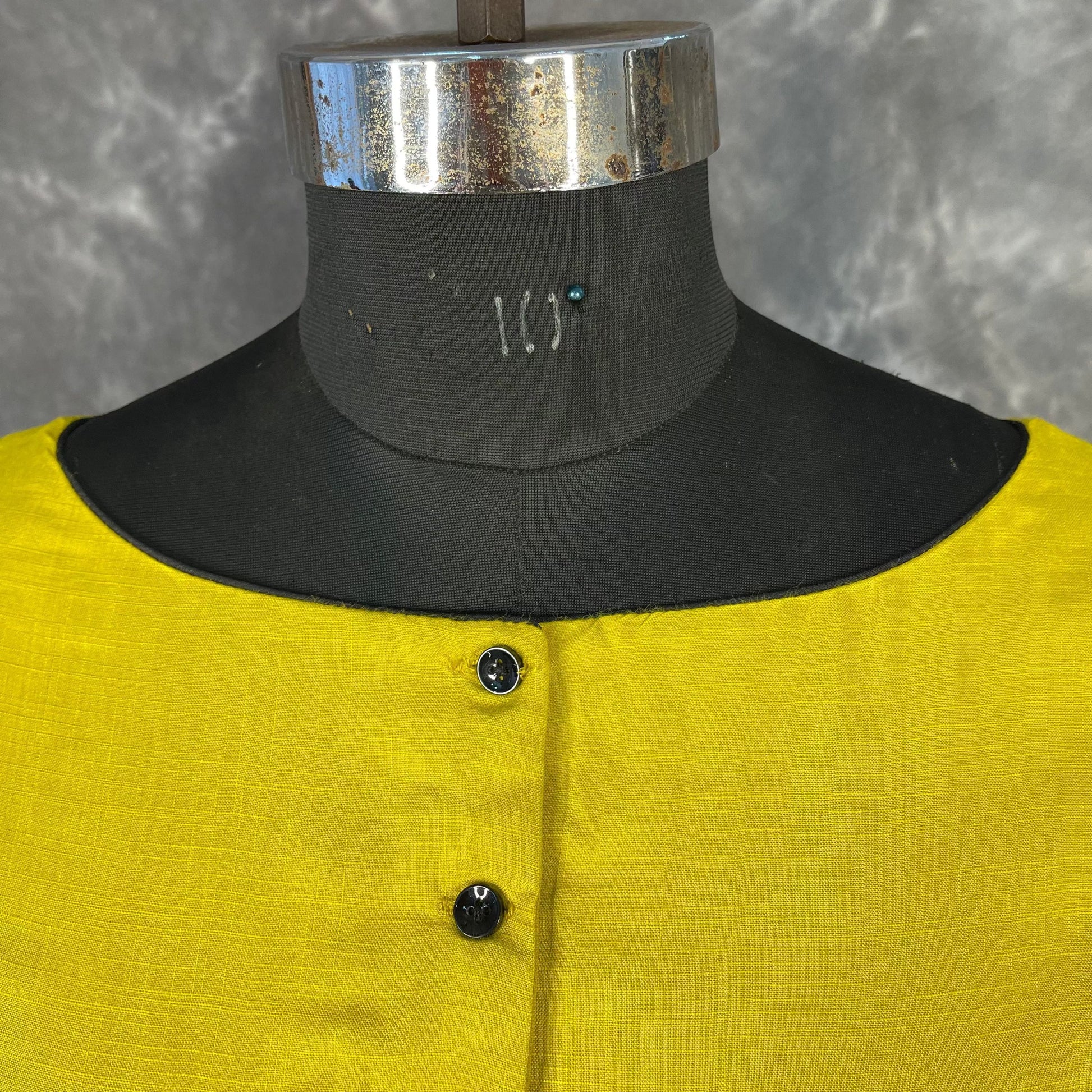 Kachha Nimboo Lemon Yellow Coloured Cotton /Jackard Ready to Wear Blouse - kapda Tailor | Swadesiicart