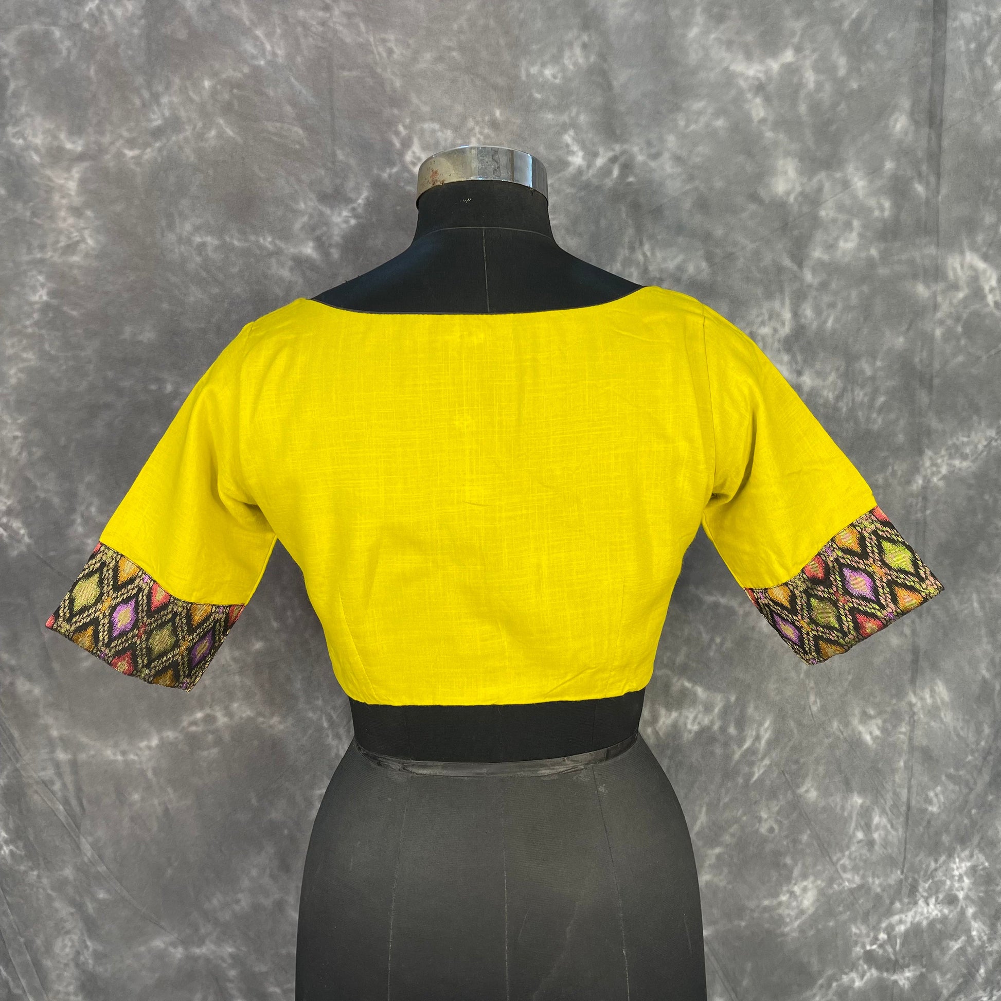Kachha Nimboo Lemon Yellow Coloured Cotton /Jackard Ready to Wear Blouse - kapda Tailor | Swadesiicart