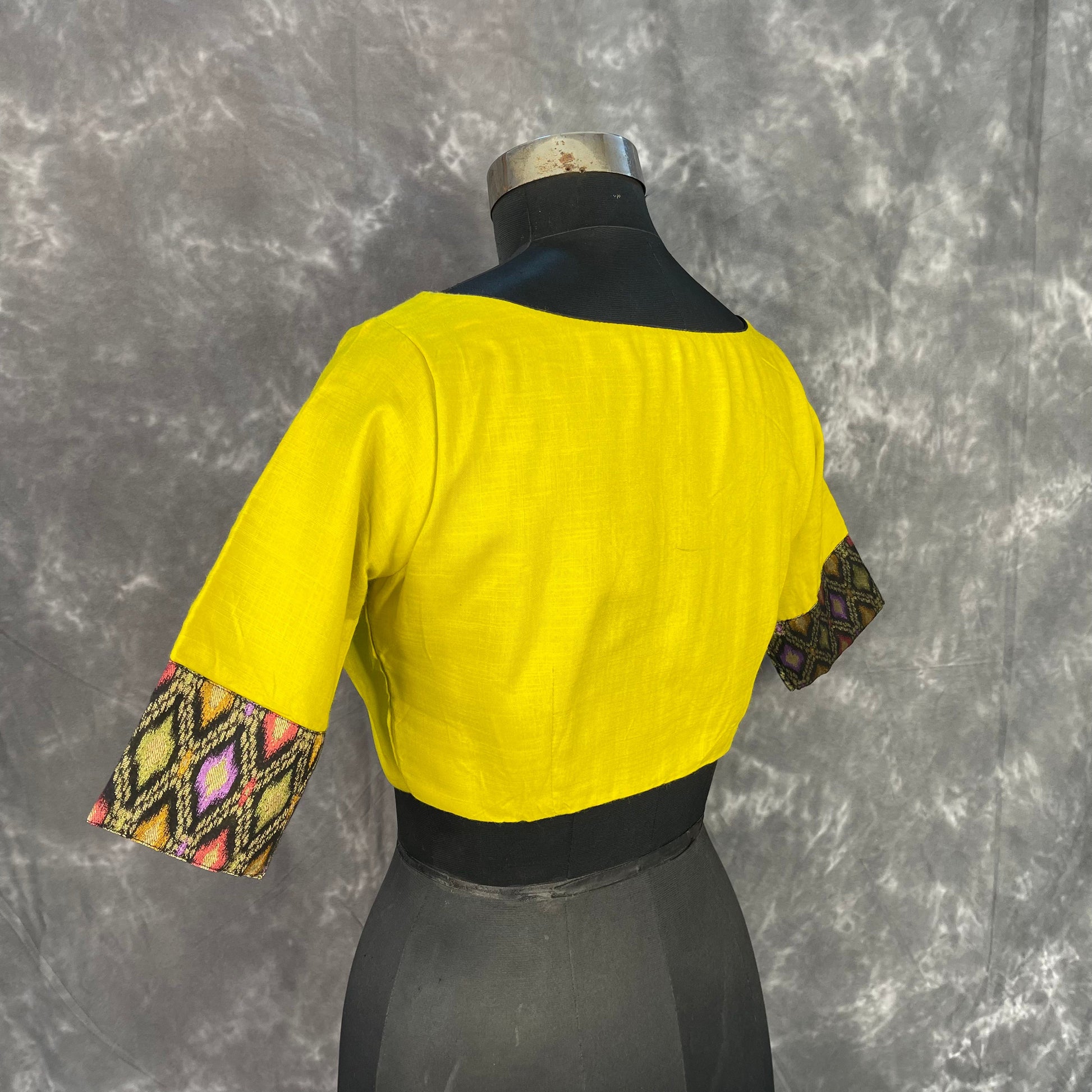 Kachha Nimboo Lemon Yellow Coloured Cotton /Jackard Ready to Wear Blouse - kapda Tailor | Swadesiicart
