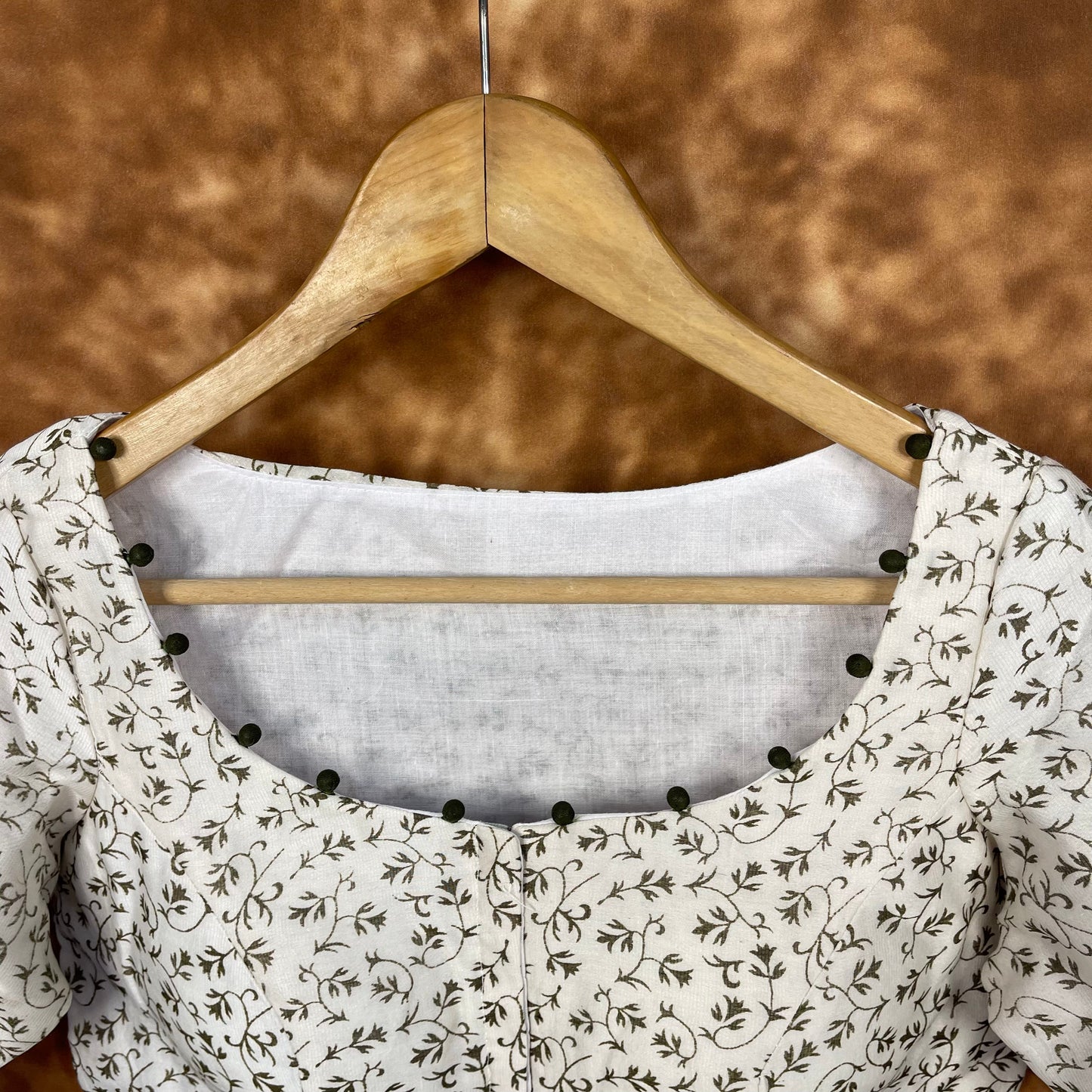 Scenic Holocaust Off White Coloured Chanderi Cotton Printed Ready to Wear Blouse - kapda Tailor | Swadesiicart