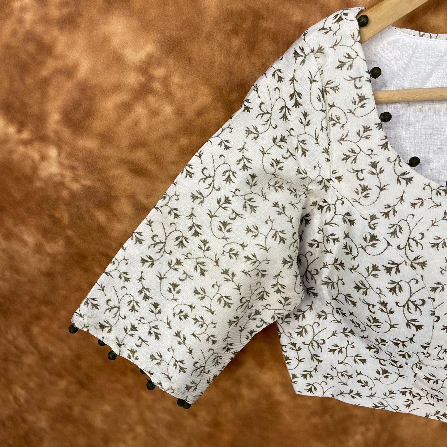 Scenic Holocaust Off White Coloured Chanderi Cotton Printed Ready to Wear Blouse - kapda Tailor | Swadesiicart
