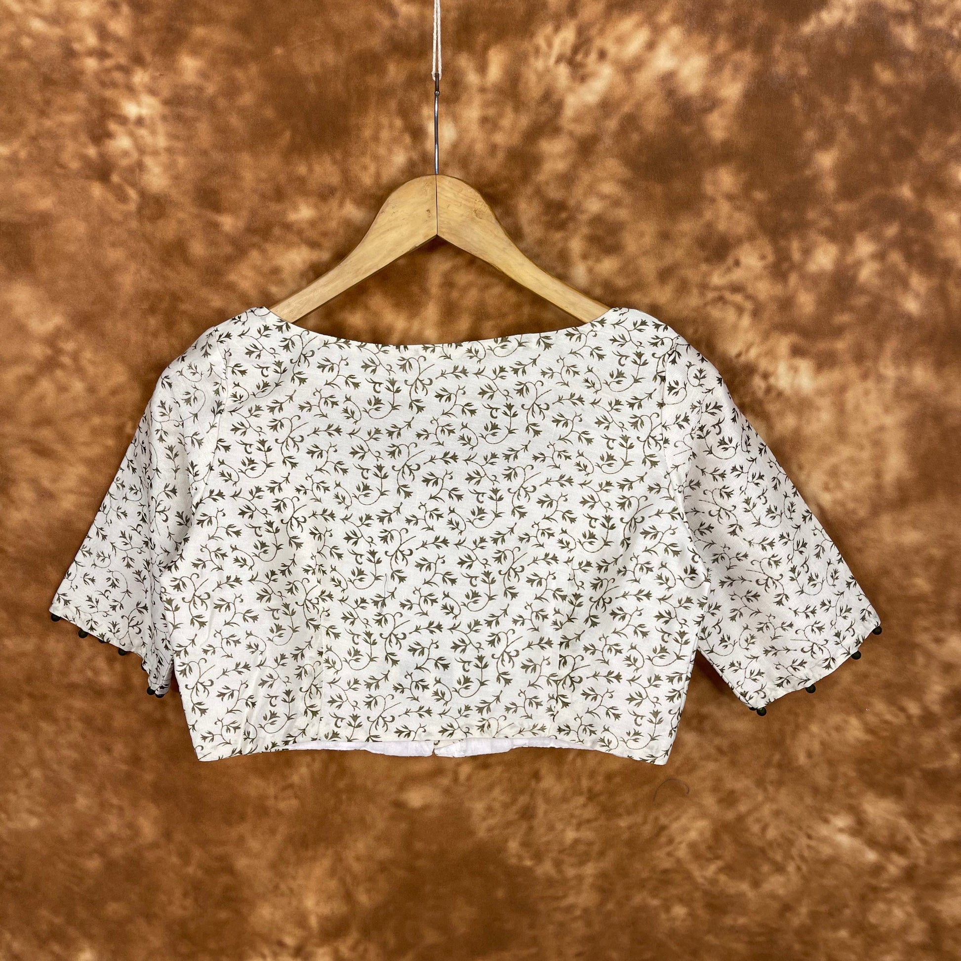 Scenic Holocaust Off White Coloured Chanderi Cotton Printed Ready to Wear Blouse - kapda Tailor | Swadesiicart