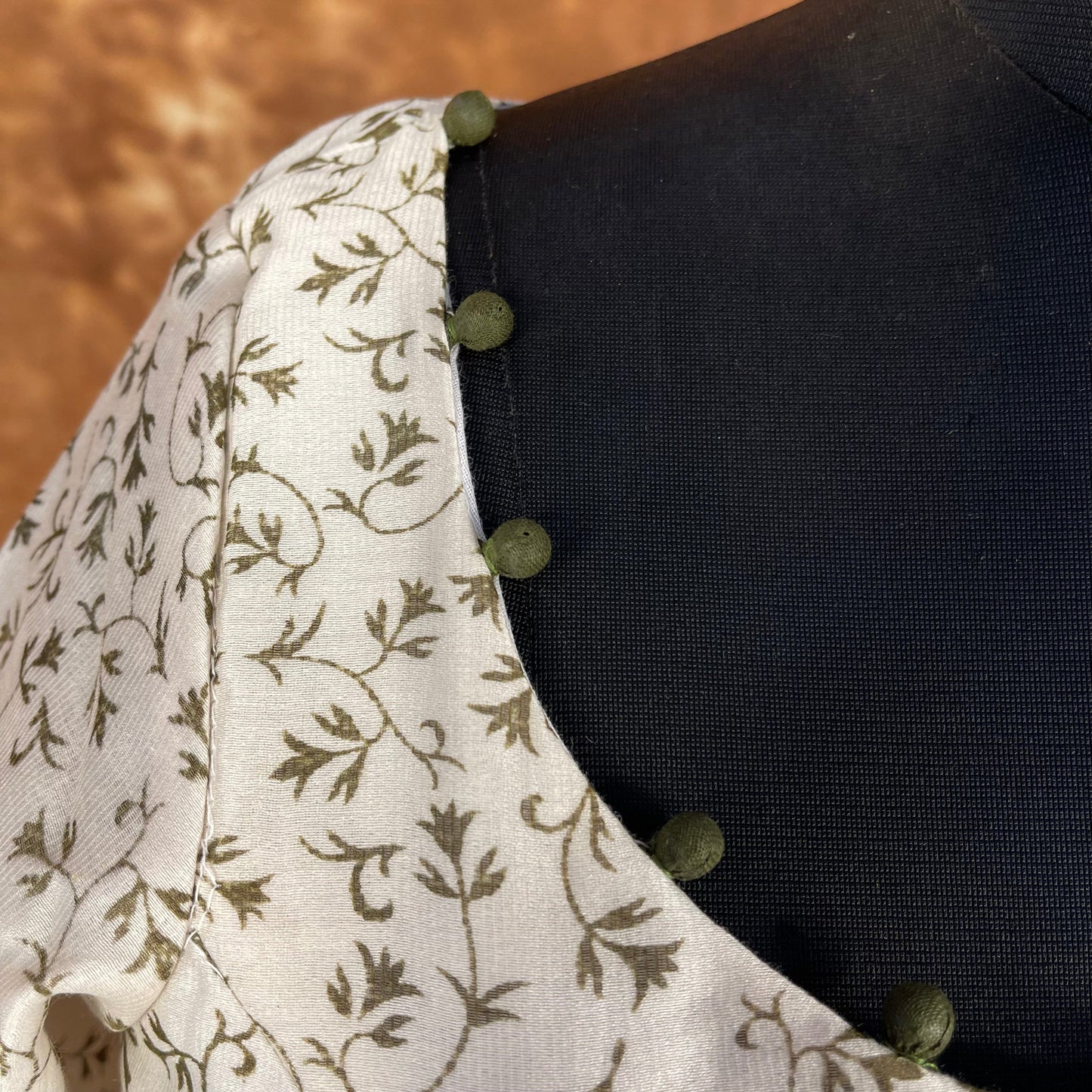 Scenic Holocaust Off White Coloured Chanderi Cotton Printed Ready to Wear Blouse - kapda Tailor | Swadesiicart