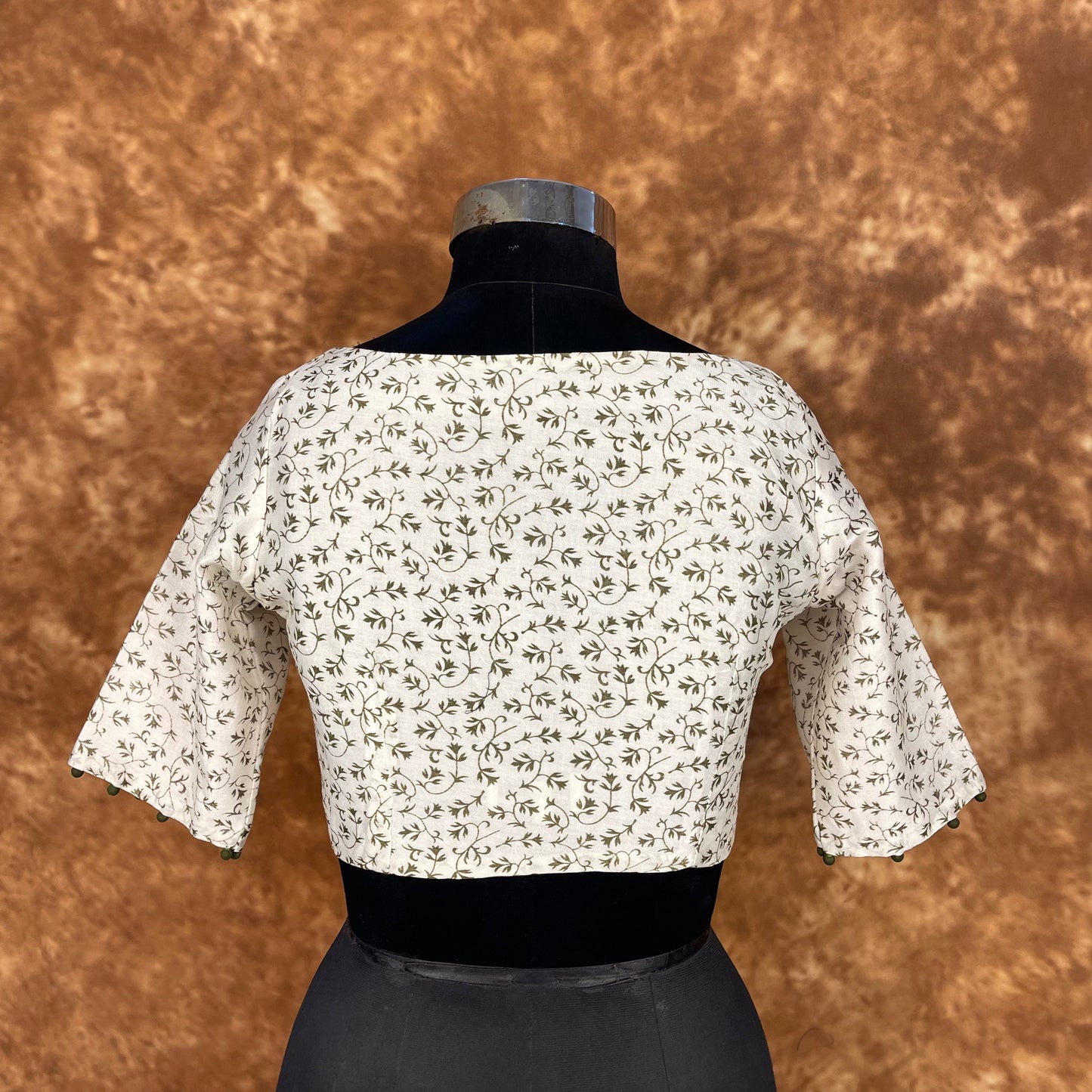 Scenic Holocaust Off White Coloured Chanderi Cotton Printed Ready to Wear Blouse - kapda Tailor | Swadesiicart