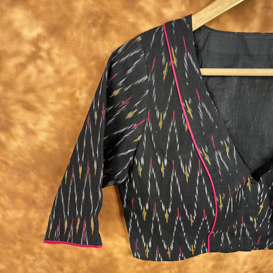 Ikat Riwayaat Black Coloured Ikat Cotton Ready to Wear Blouse - kapda Tailor | Swadesiicart