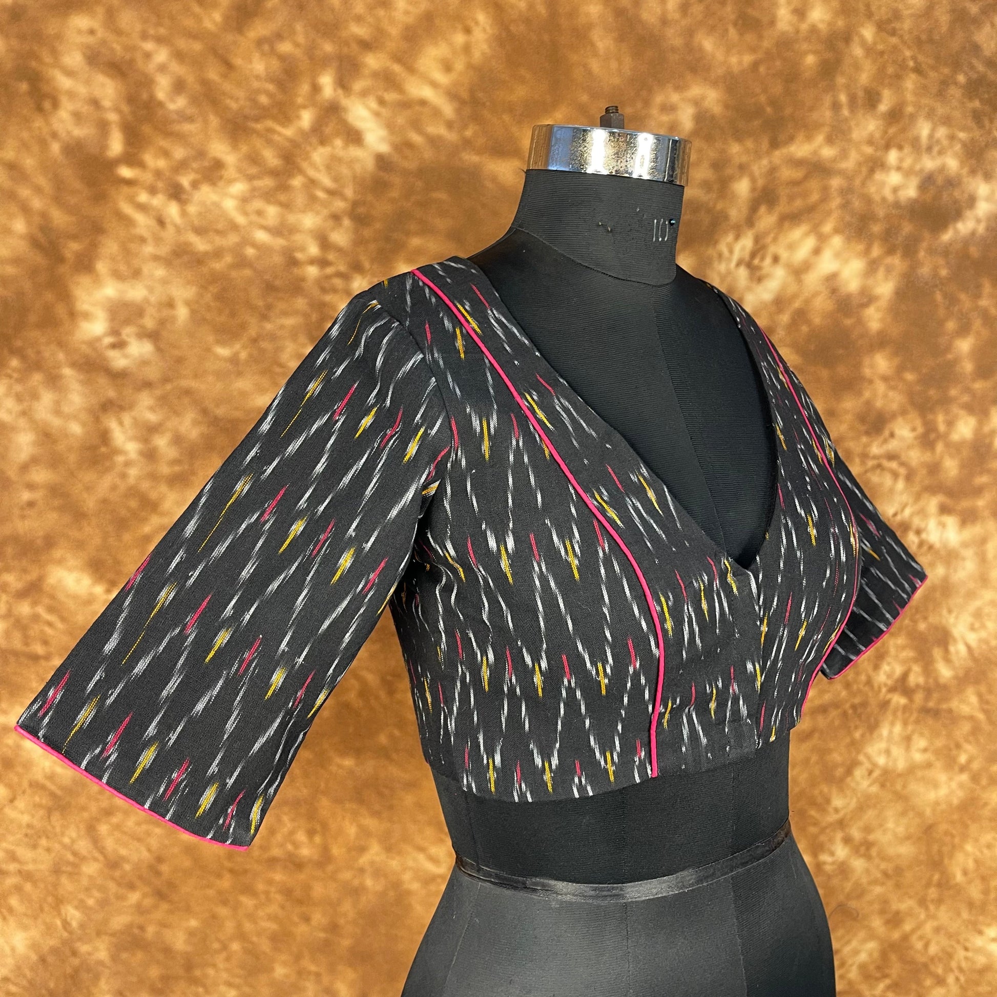 Ikat Riwayaat Black Coloured Ikat Cotton Ready to Wear Blouse - kapda Tailor | Swadesiicart
