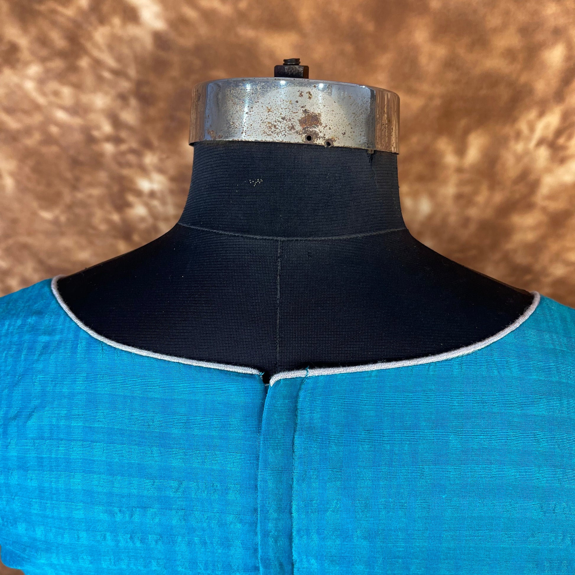 Streaks of Blue Light Blue Coloured Chanderi Silk Ready to Wear Blouse - kapda Tailor | Swadesiicart