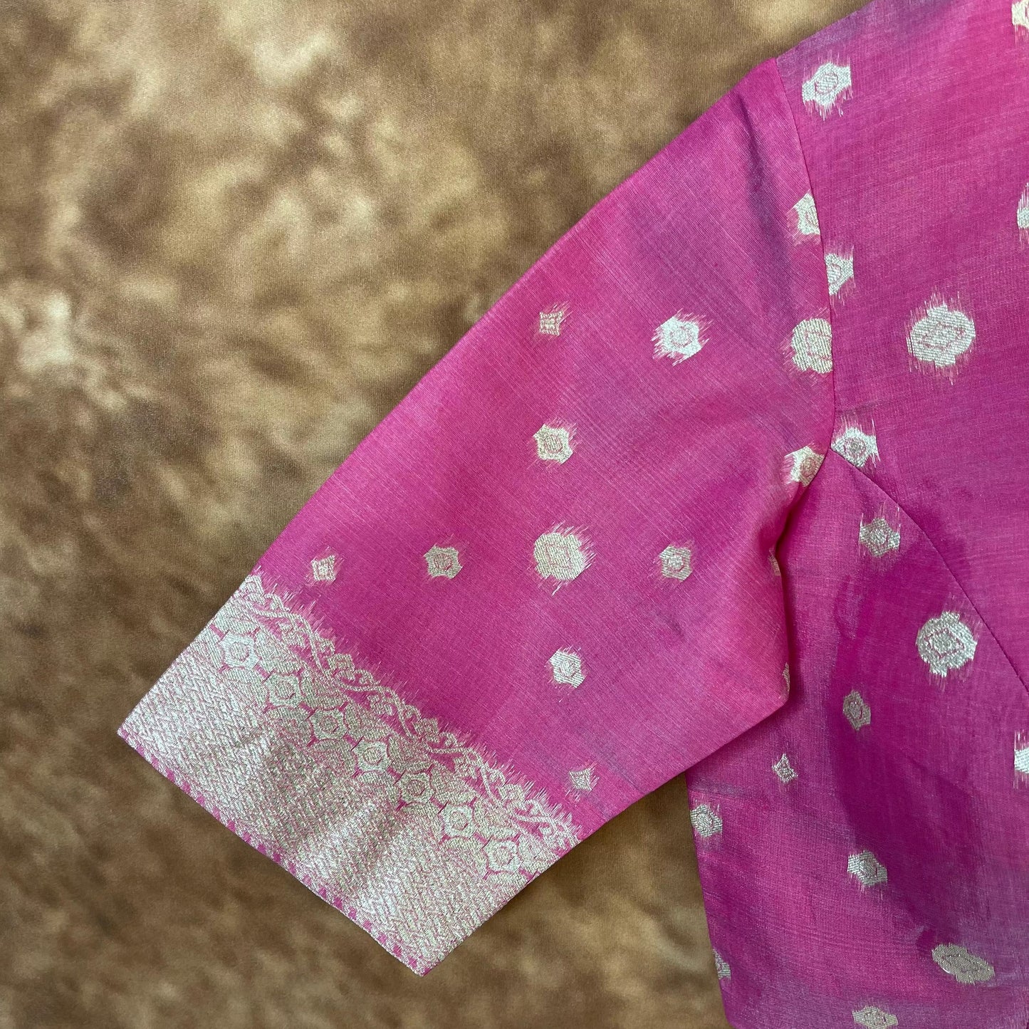 Mann Mohanaa Pink Coloured Chanderi Broket Ready to Wear Blouse - kapda Tailor | Swadesiicart