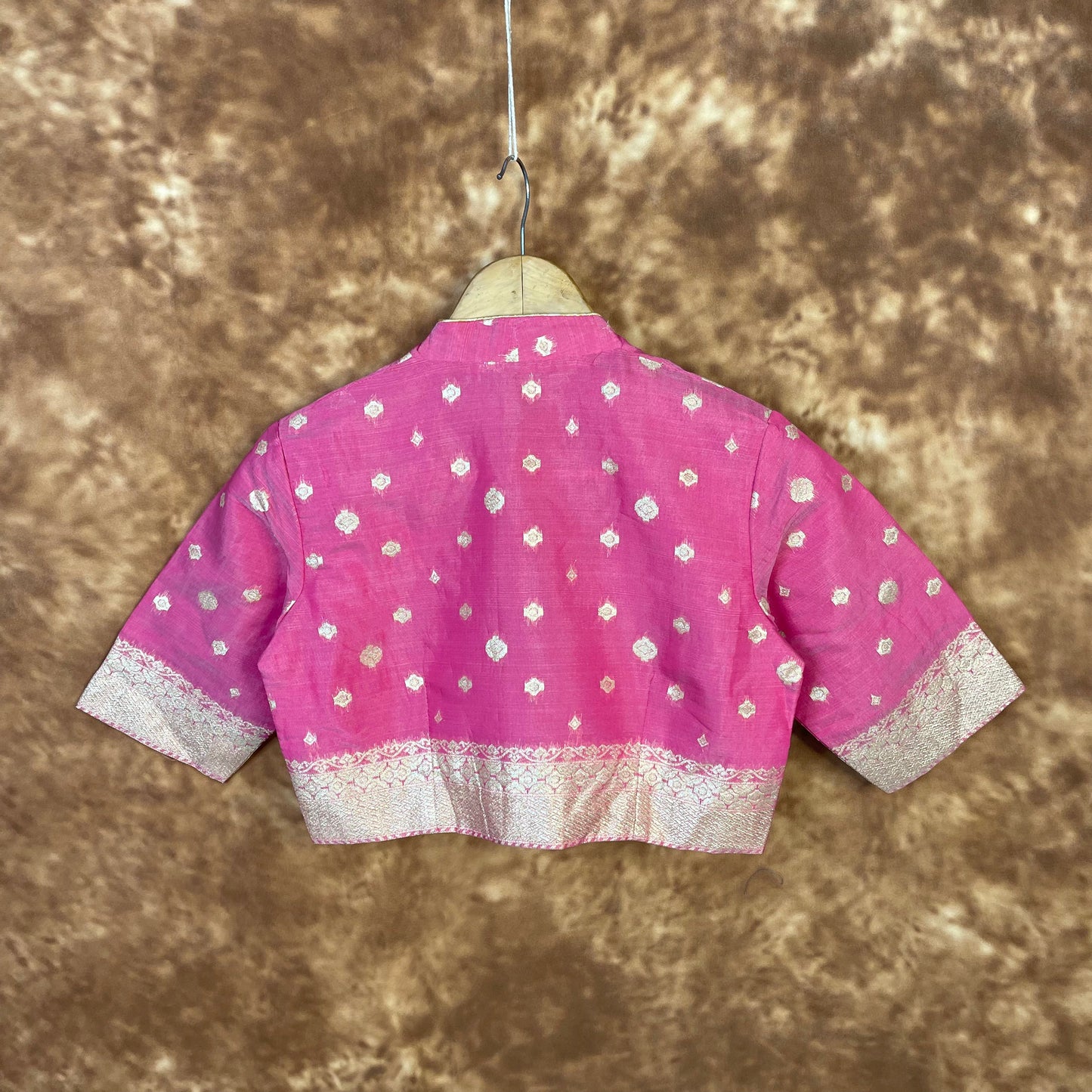 Mann Mohanaa Pink Coloured Chanderi Broket Ready to Wear Blouse - kapda Tailor | Swadesiicart