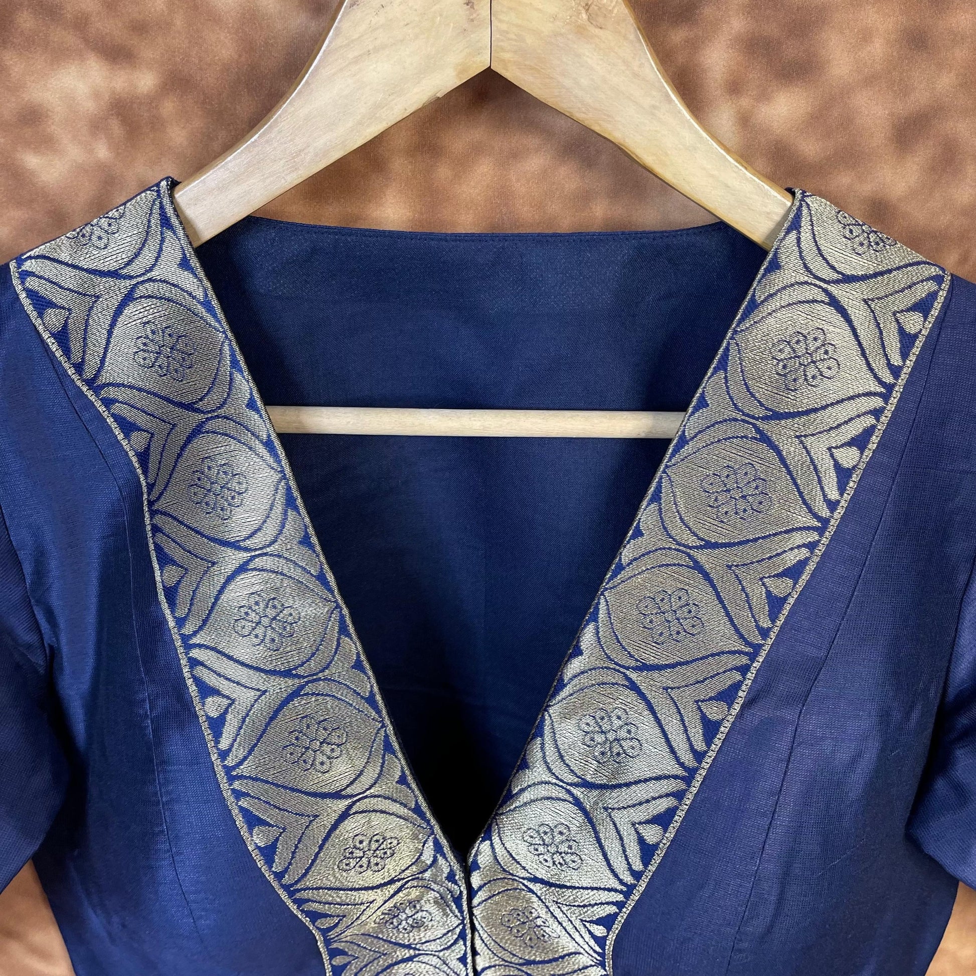 Deep Dive Lush Blue Coloured Silk / Broket Ready to Wear Blouse - kapda Tailor | Swadesiicart