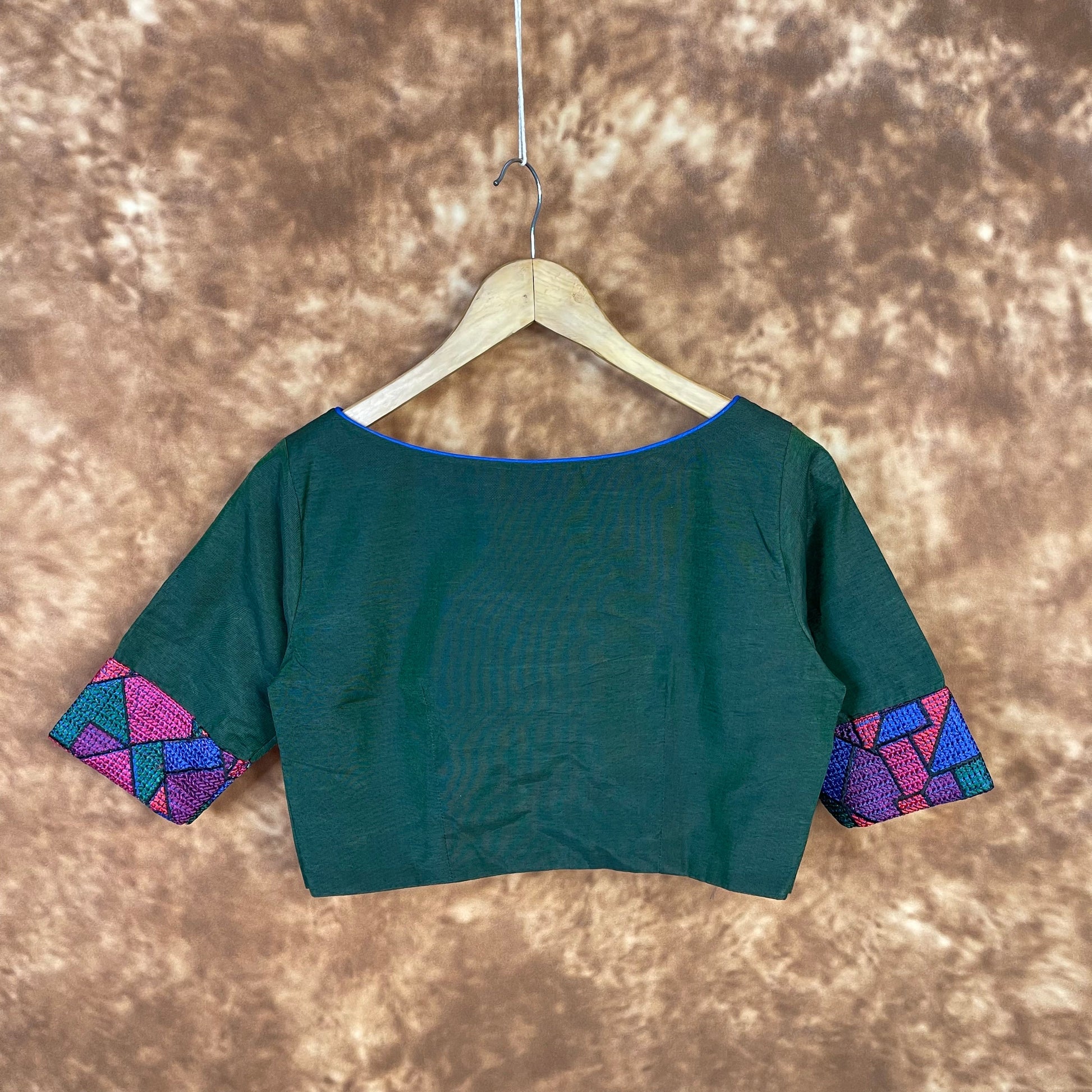 Hari Bhari Zindagi Green Coloured Chanderi Ready to Wear Blouse - kapda Tailor | Swadesiicart