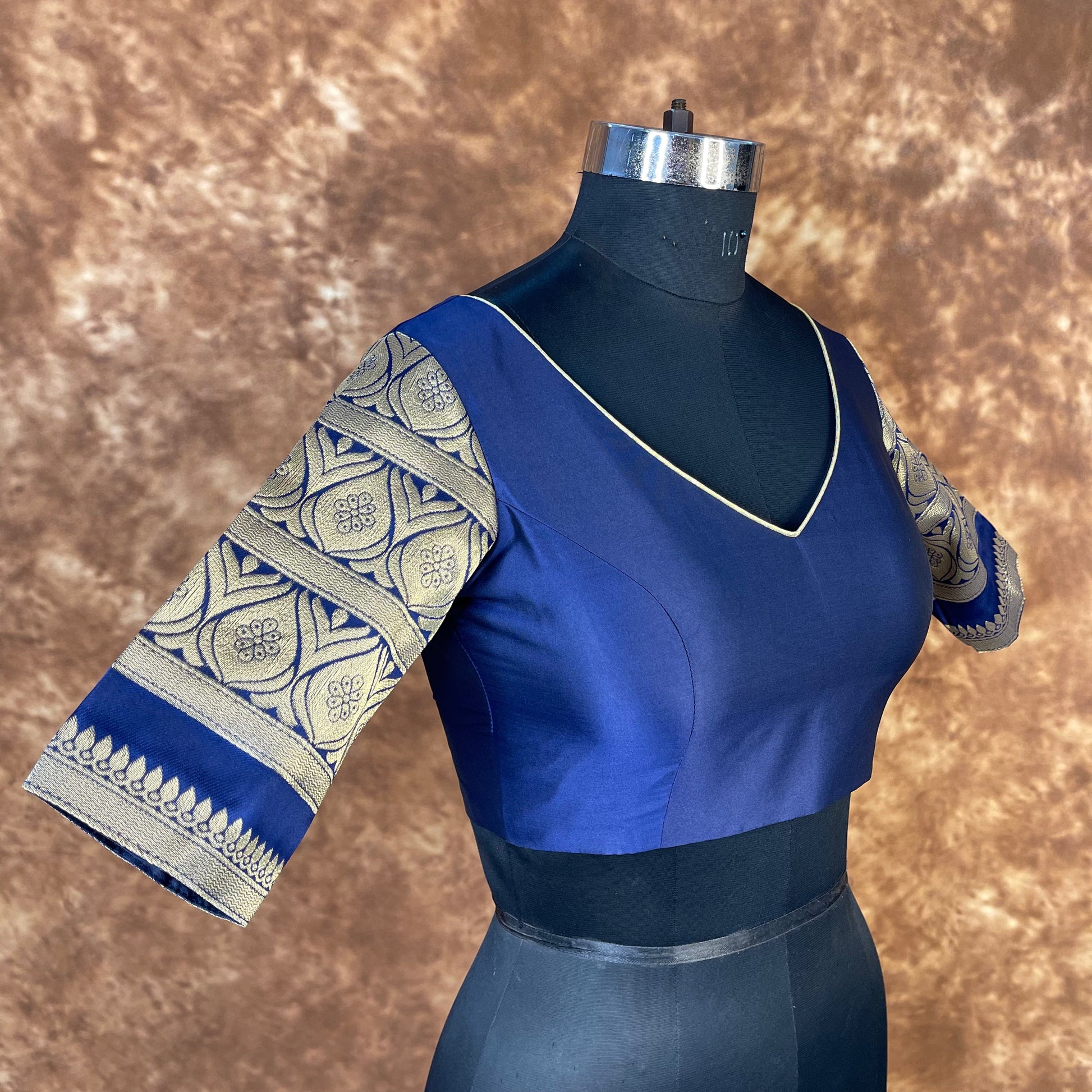 Trypan Blue Blue Coloured Silk / Broket Ready to Wear Blouse - kapda Tailor | Swadesiicart