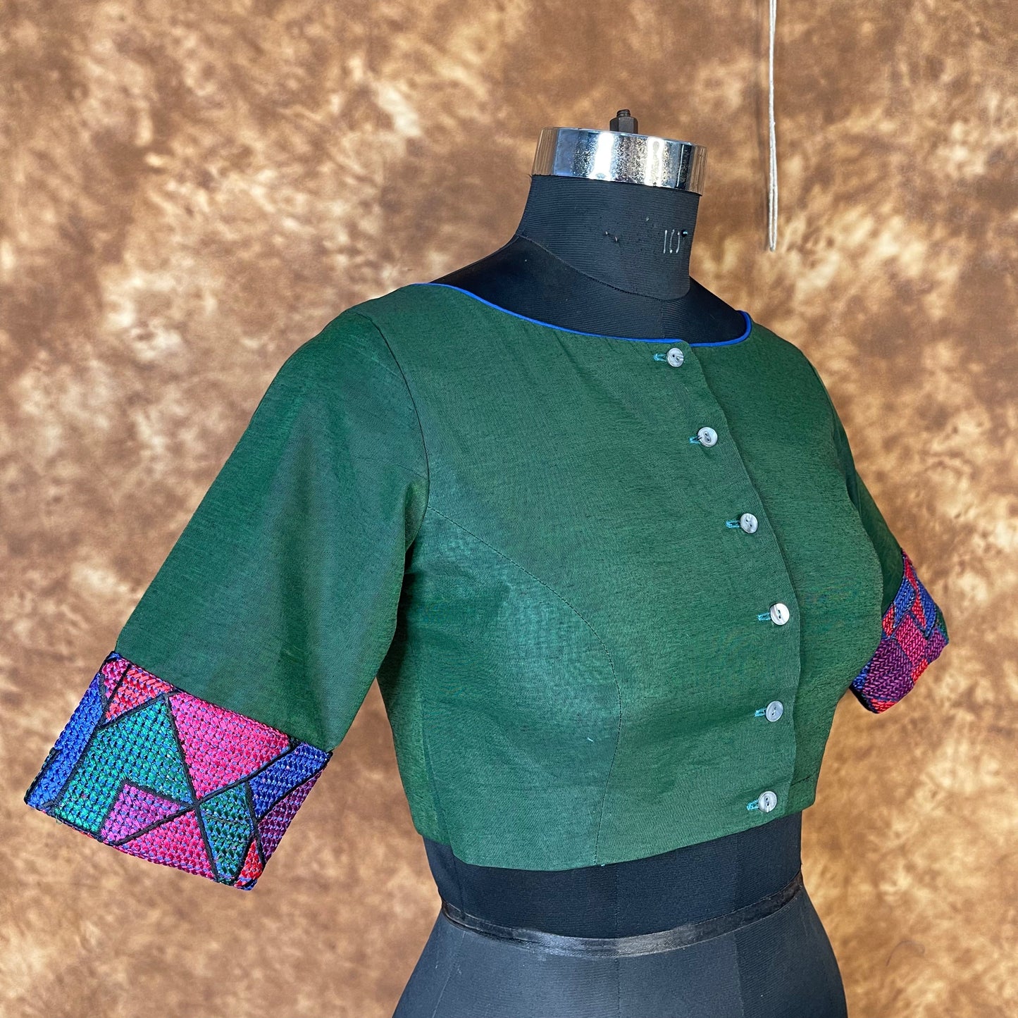 Hari Bhari Zindagi Green Coloured Chanderi Ready to Wear Blouse - kapda Tailor | Swadesiicart