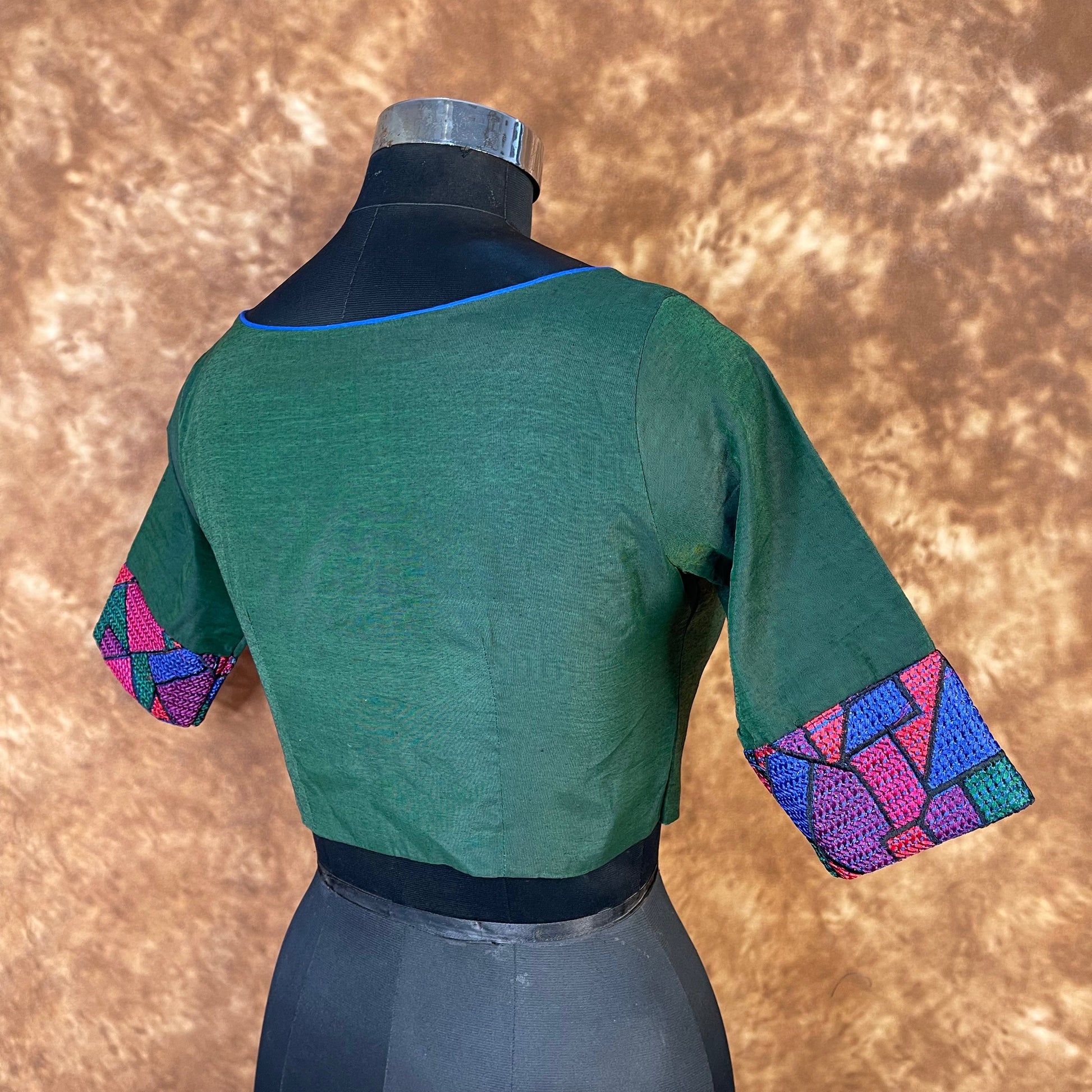 Hari Bhari Zindagi Green Coloured Chanderi Ready to Wear Blouse - kapda Tailor | Swadesiicart