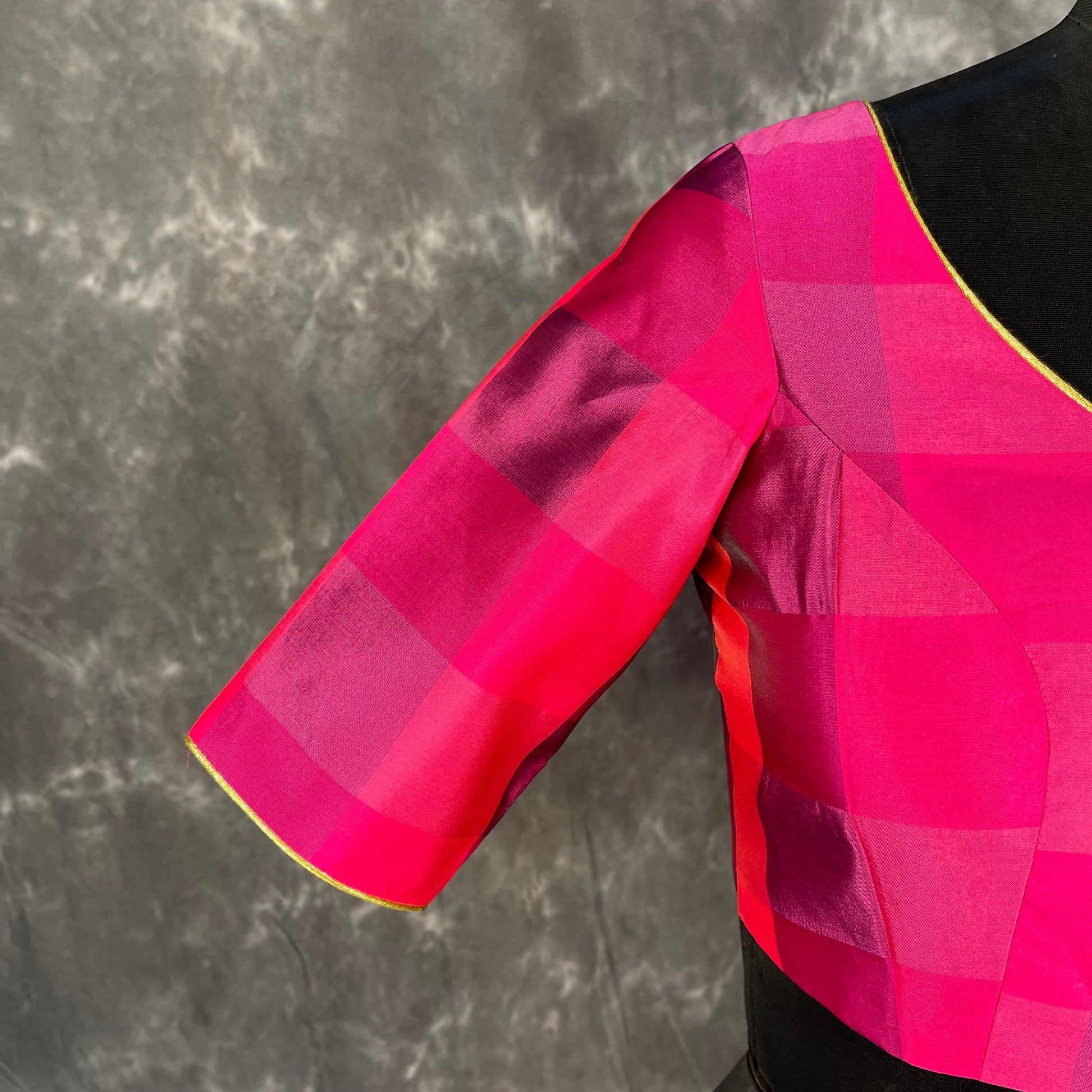 Piped Pleasure Rani Pink Coloured Silk Ready to Wear Blouse - kapda Tailor | Swadesiicart