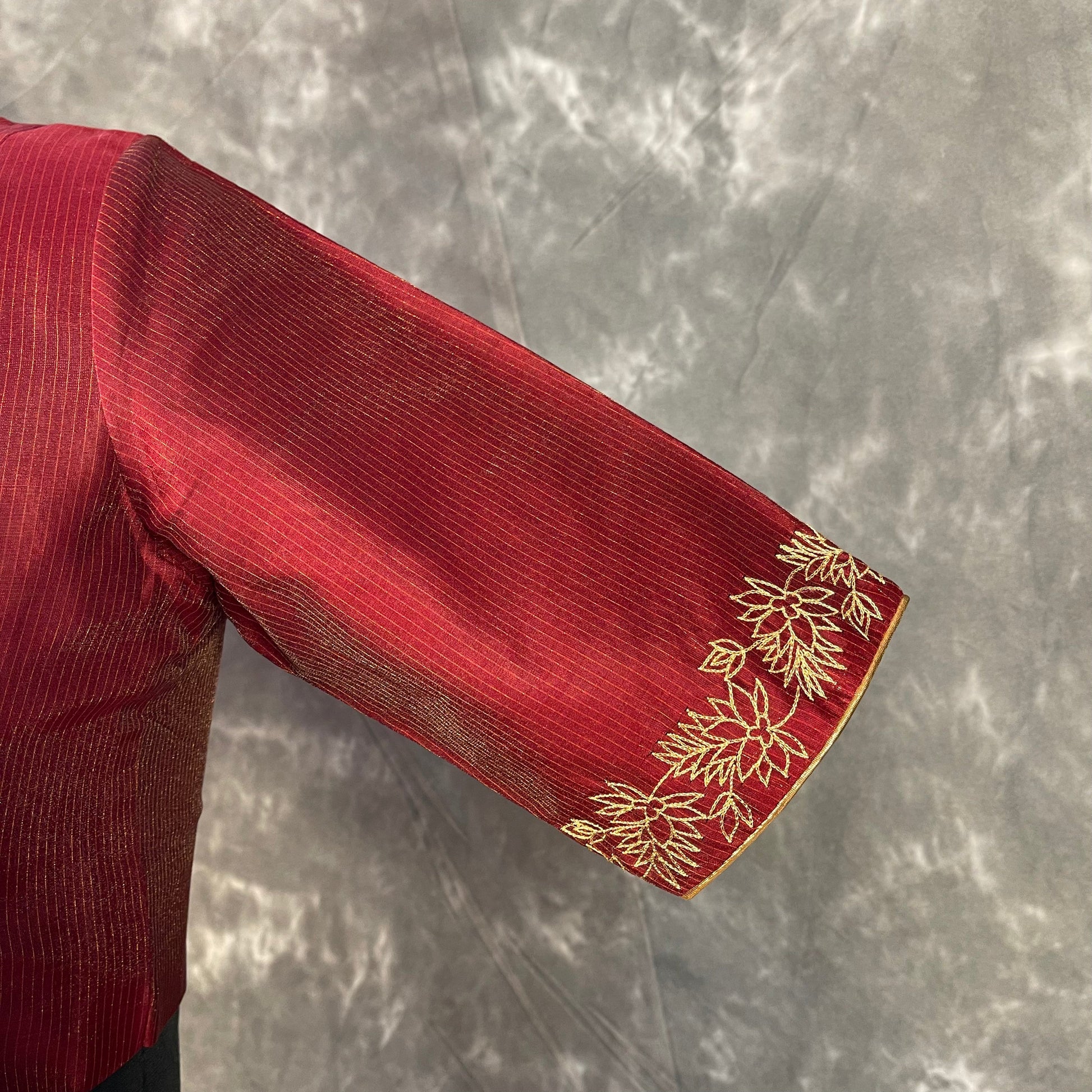 Ehsaas Maroon Coloured Silk Ready to Wear Blouse - kapda Tailor | Swadesiicart