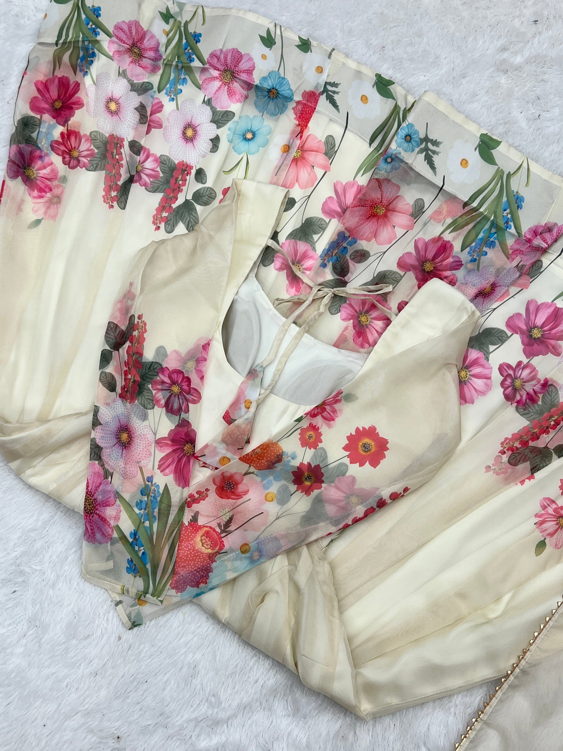 Lorenvalley Fashion Cream Soft Organza Silk With Floral Print Fully Flared Anarkali Pant With Dupatta Set - Cream | Swadesiicart