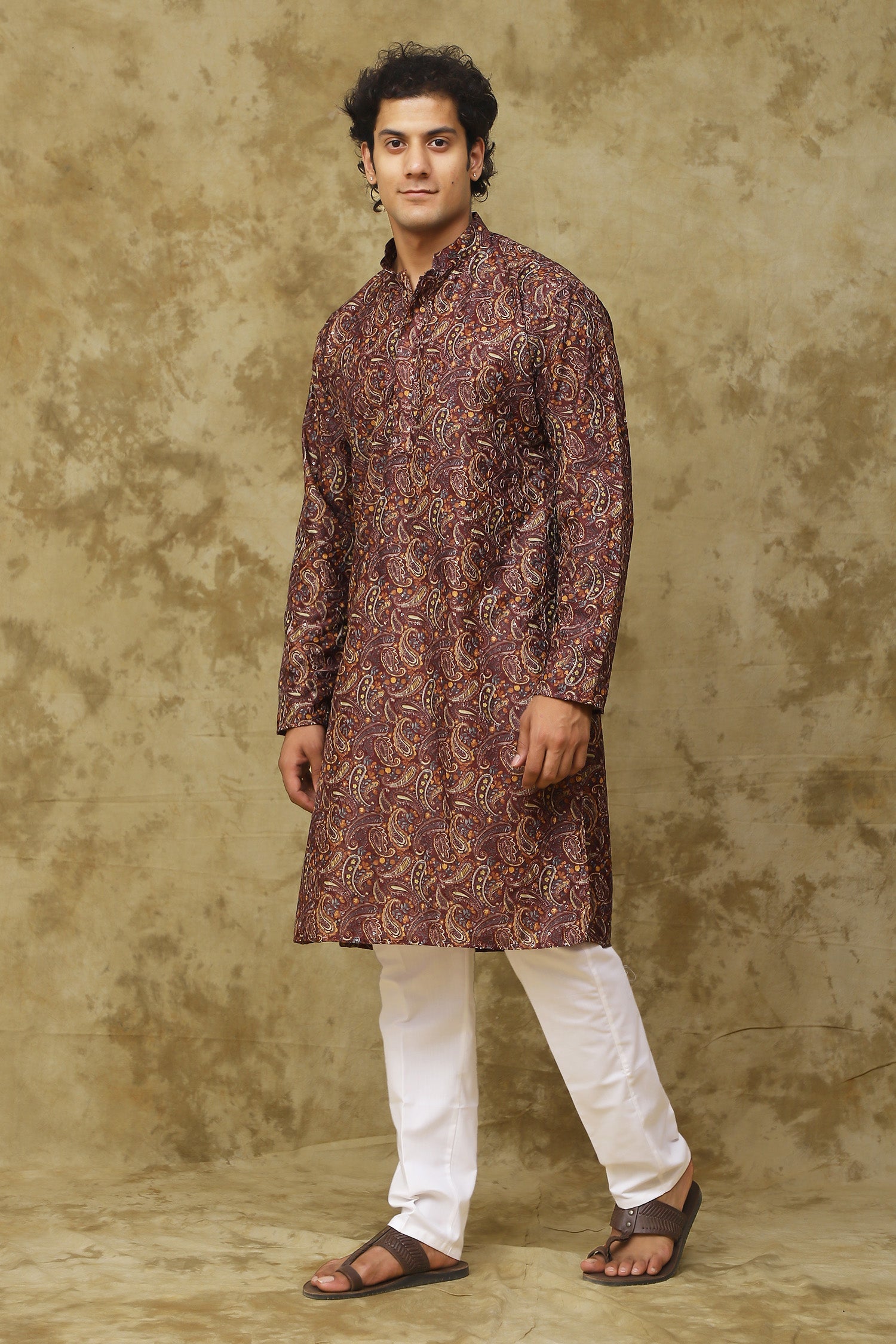 Bluesaanchi Men's Chikankari Embroidered Kurta Set - Brown | Swadesiicart