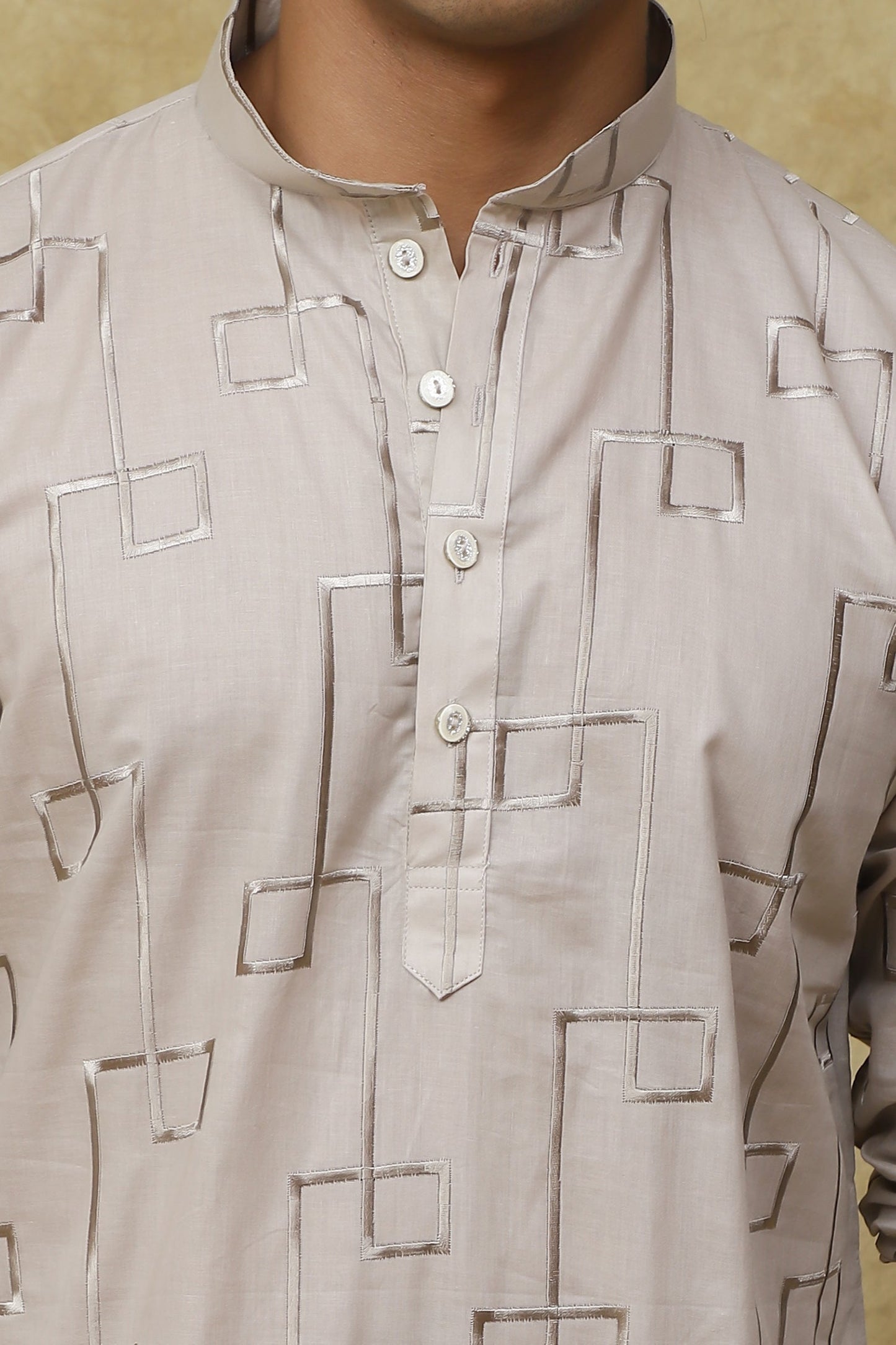 Bluesaanchi Men's Cotton Zari Embroidered Kurta Set - Grey | Swadesiicart
