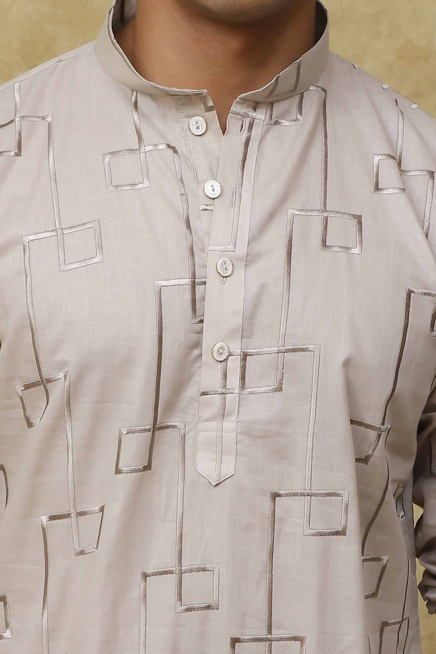Bluesaanchi Men's Cotton Zari Embroidered Kurta Set - Grey | Swadesiicart