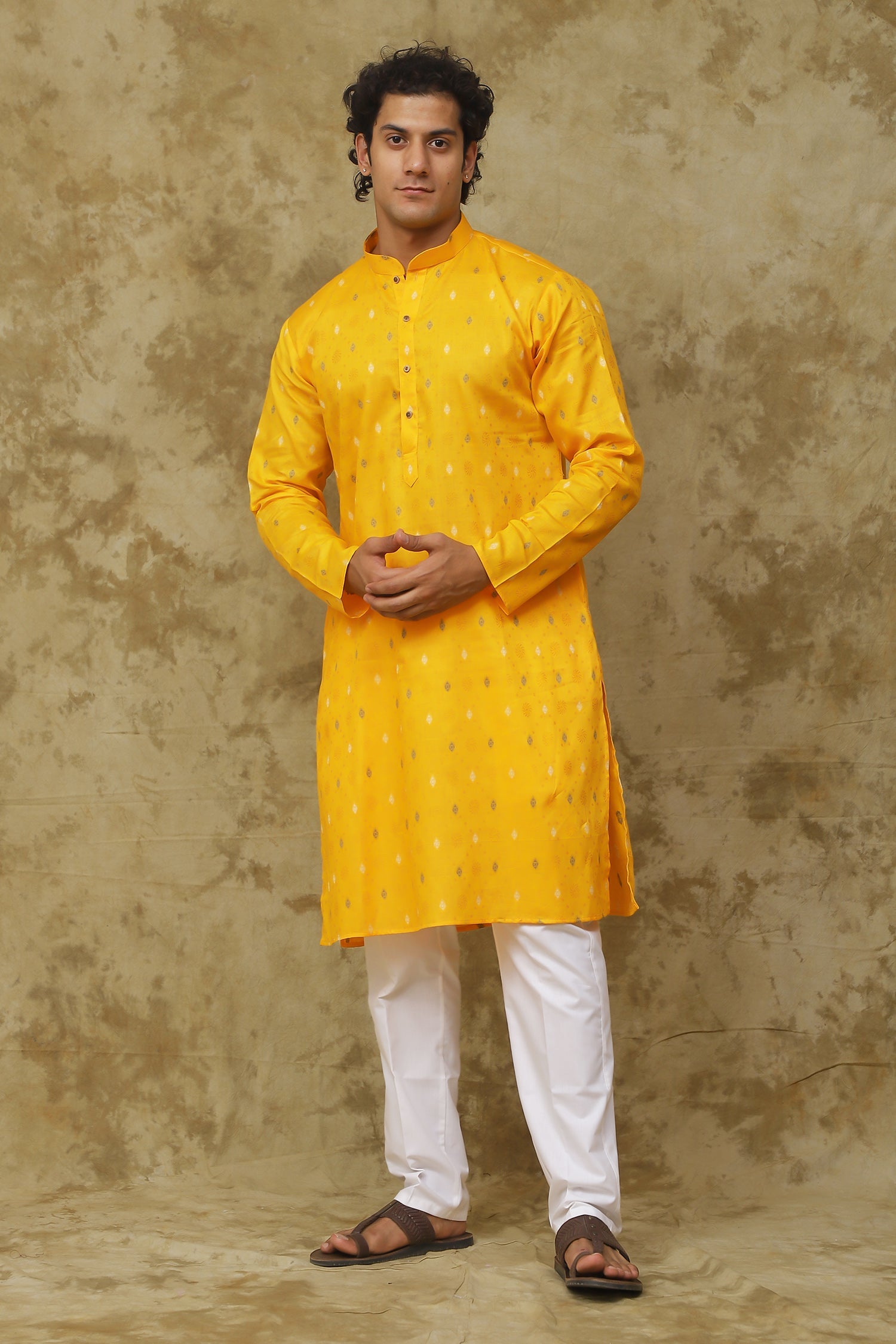 Bluesaanchi Men's Cotton Embroidered Kurta Set - Mustard | Swadesiicart