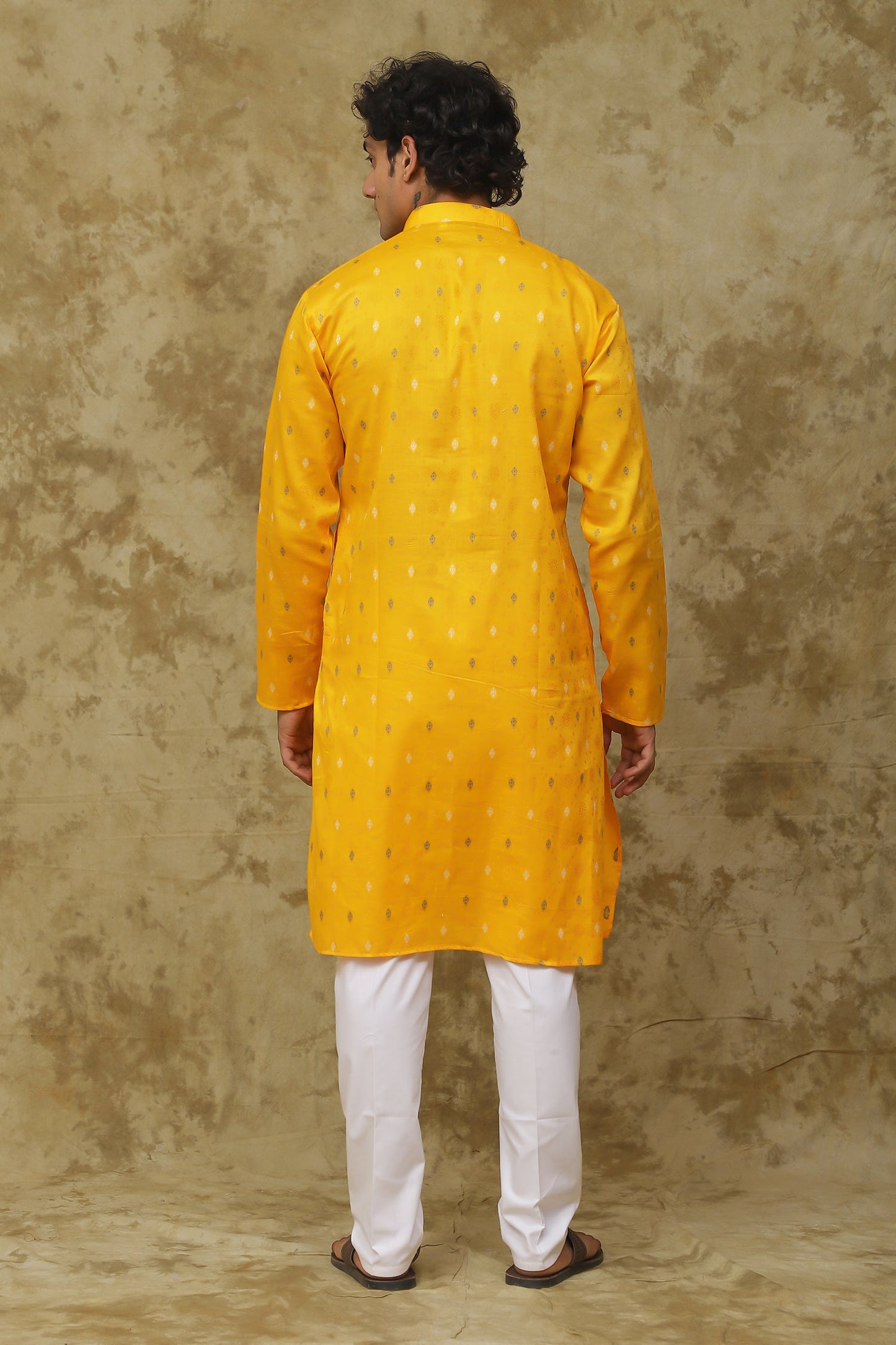 Bluesaanchi Men's Cotton Embroidered Kurta Set - Mustard | Swadesiicart