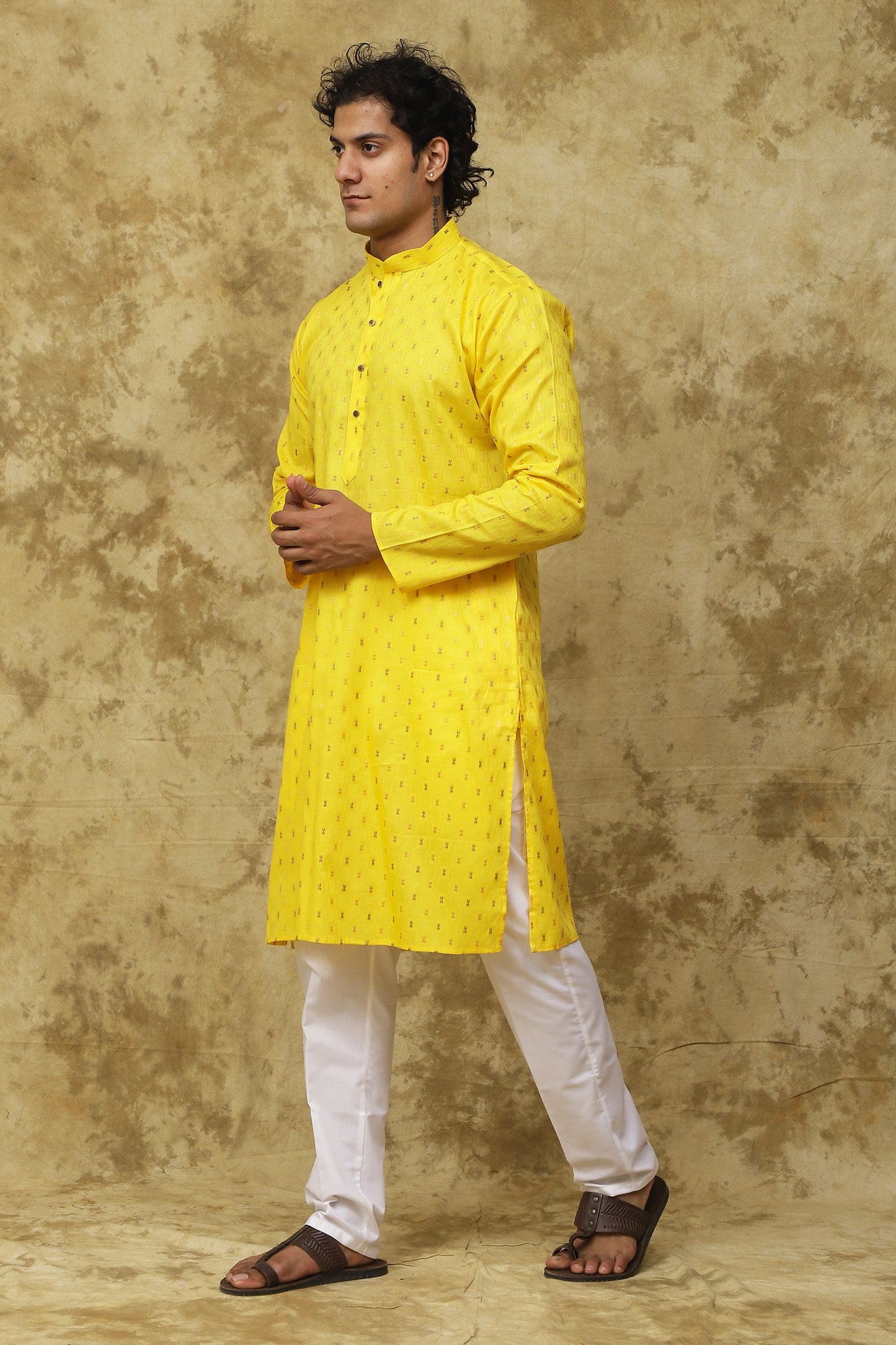 Bluesaanchi Men's Cotton Embroidered Kurta Set - Yellow Boota | Swadesiicart