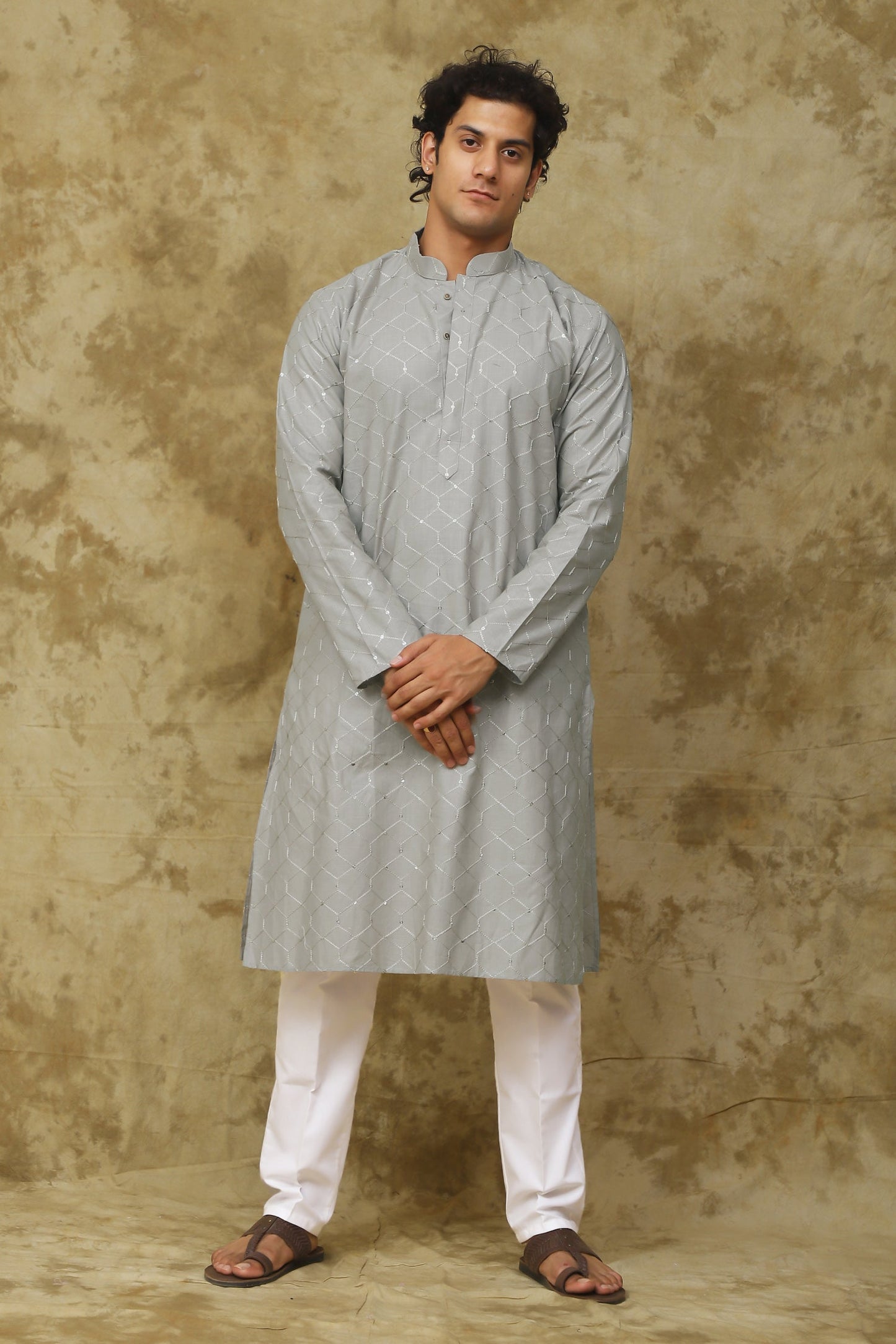 Bluesaanchi Men's Linen Threadwork Kurta Set - Creamy Grey | Swadesiicart