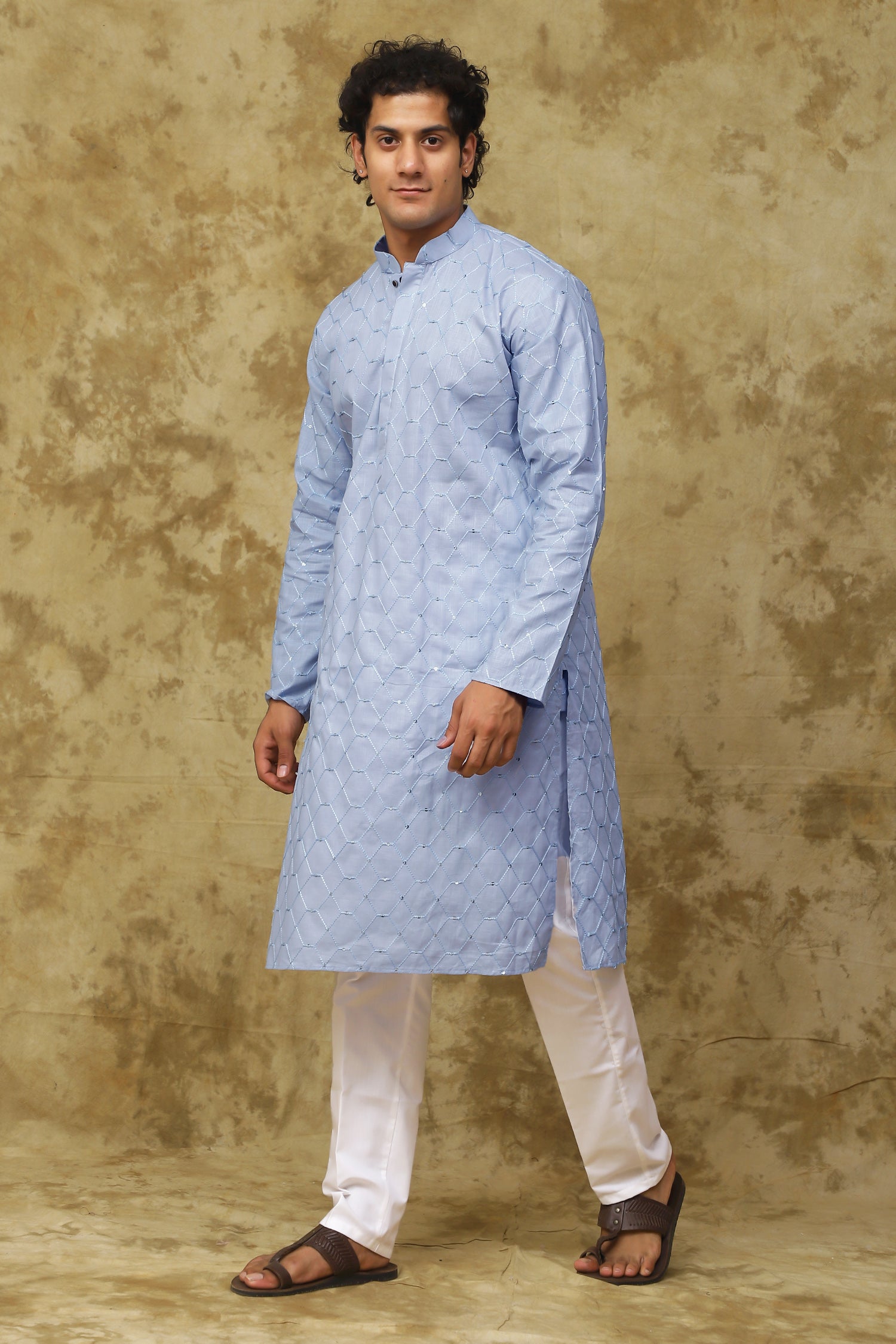 Bluesaanchi Men's Linen Threadwork Kurta Set - Blue | Swadesiicart