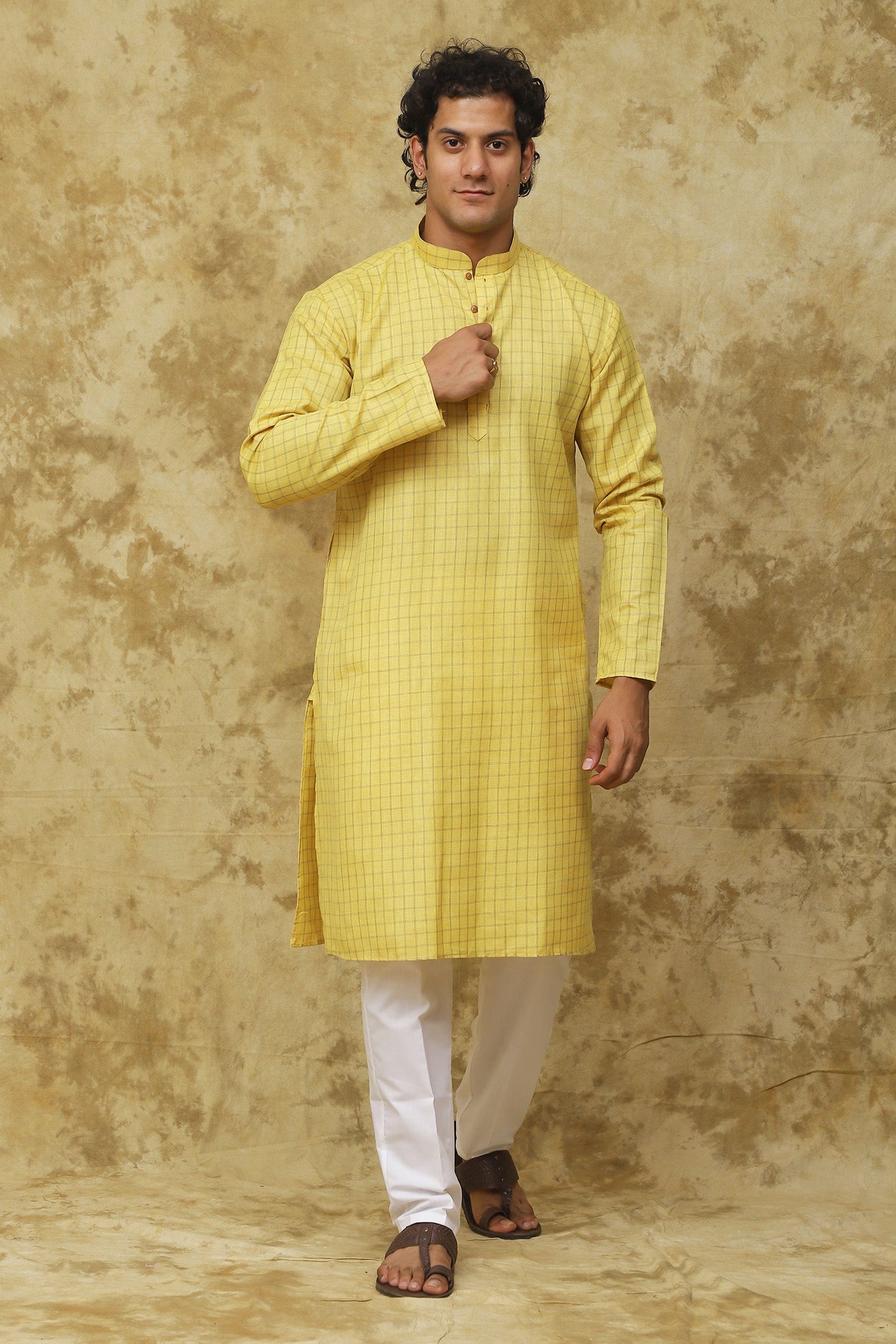 Bluesaanchi Men's Checkered Cotton Kurta Set | Swadesiicart