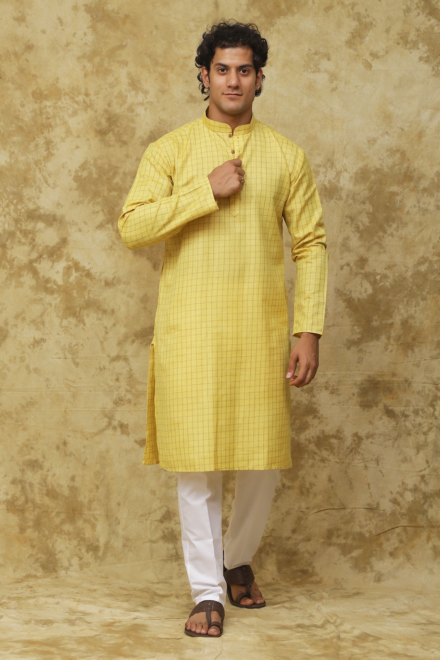 Bluesaanchi Men's Checkered Cotton Kurta Set | Swadesiicart