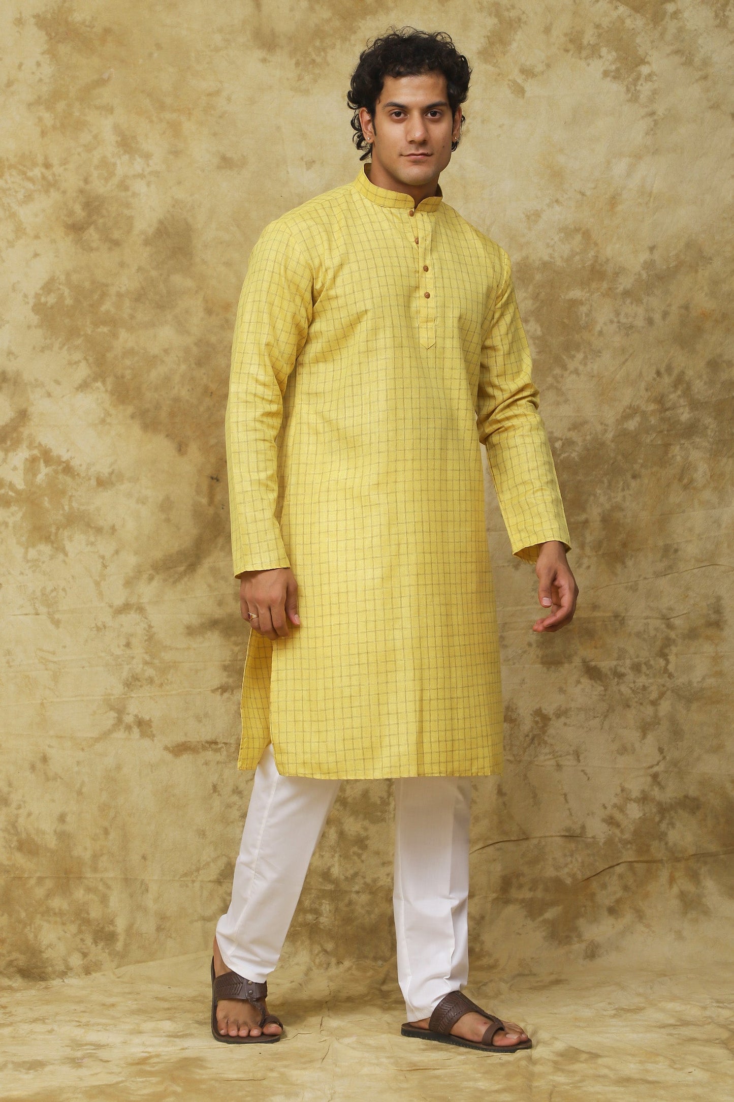 Bluesaanchi Men's Checkered Cotton Kurta Set | Swadesiicart